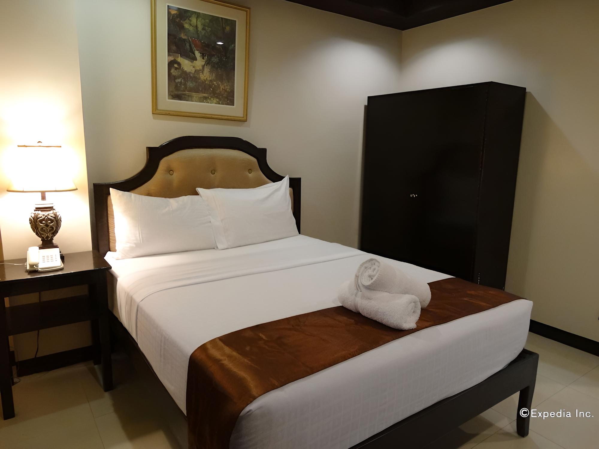 Deluxe Queen Room photo 2