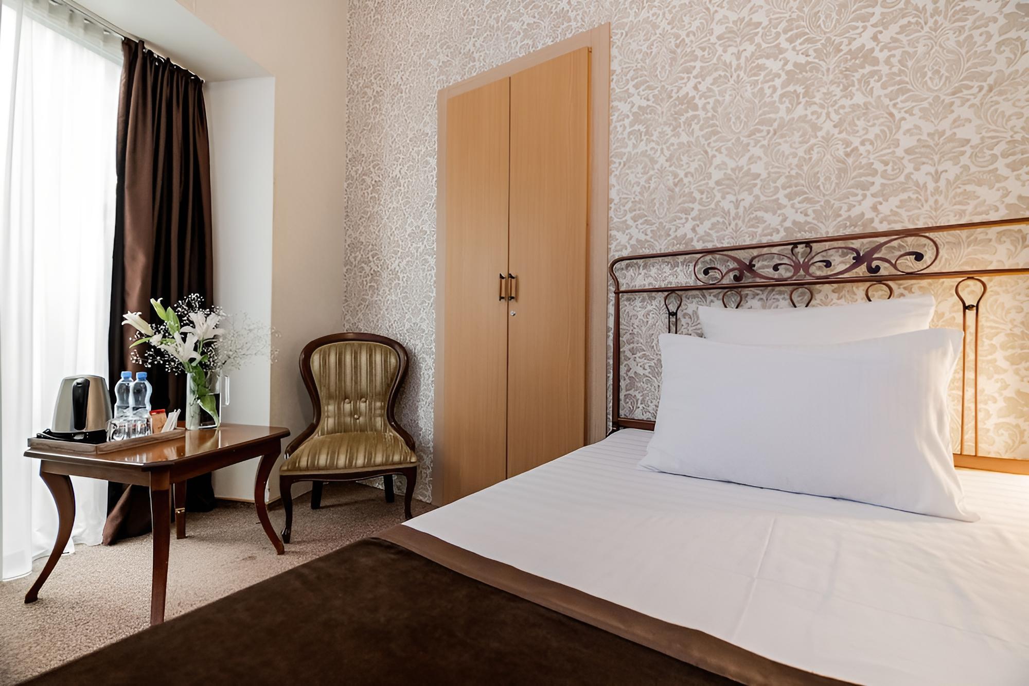 Economy Double Room, Courtyard View