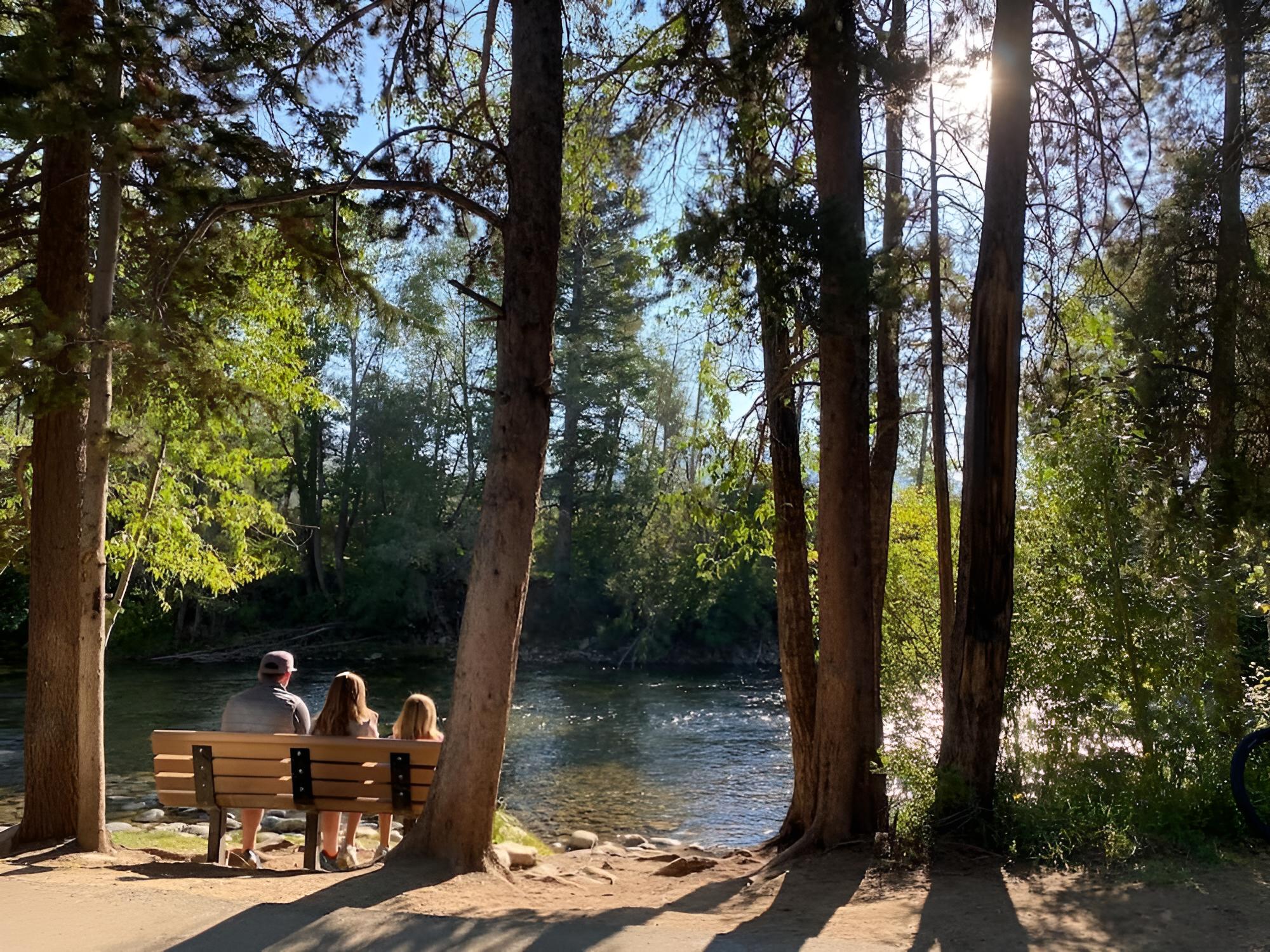 New Luxury Condo River View Sounds Patio Hot Tub, Bilde 10