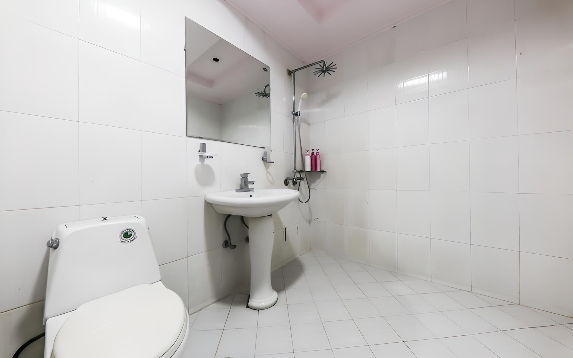 Room (Standard room) - Photo 3