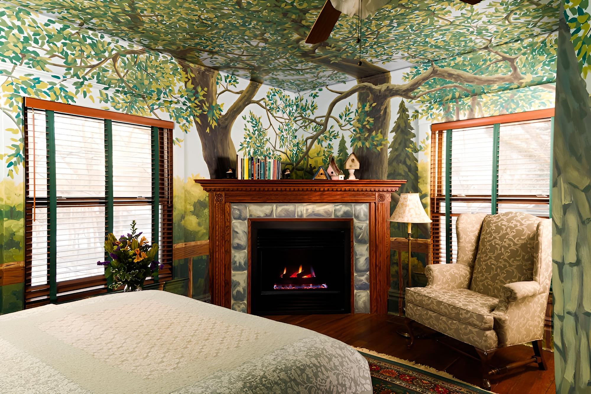 Tree Tops Room photo 1