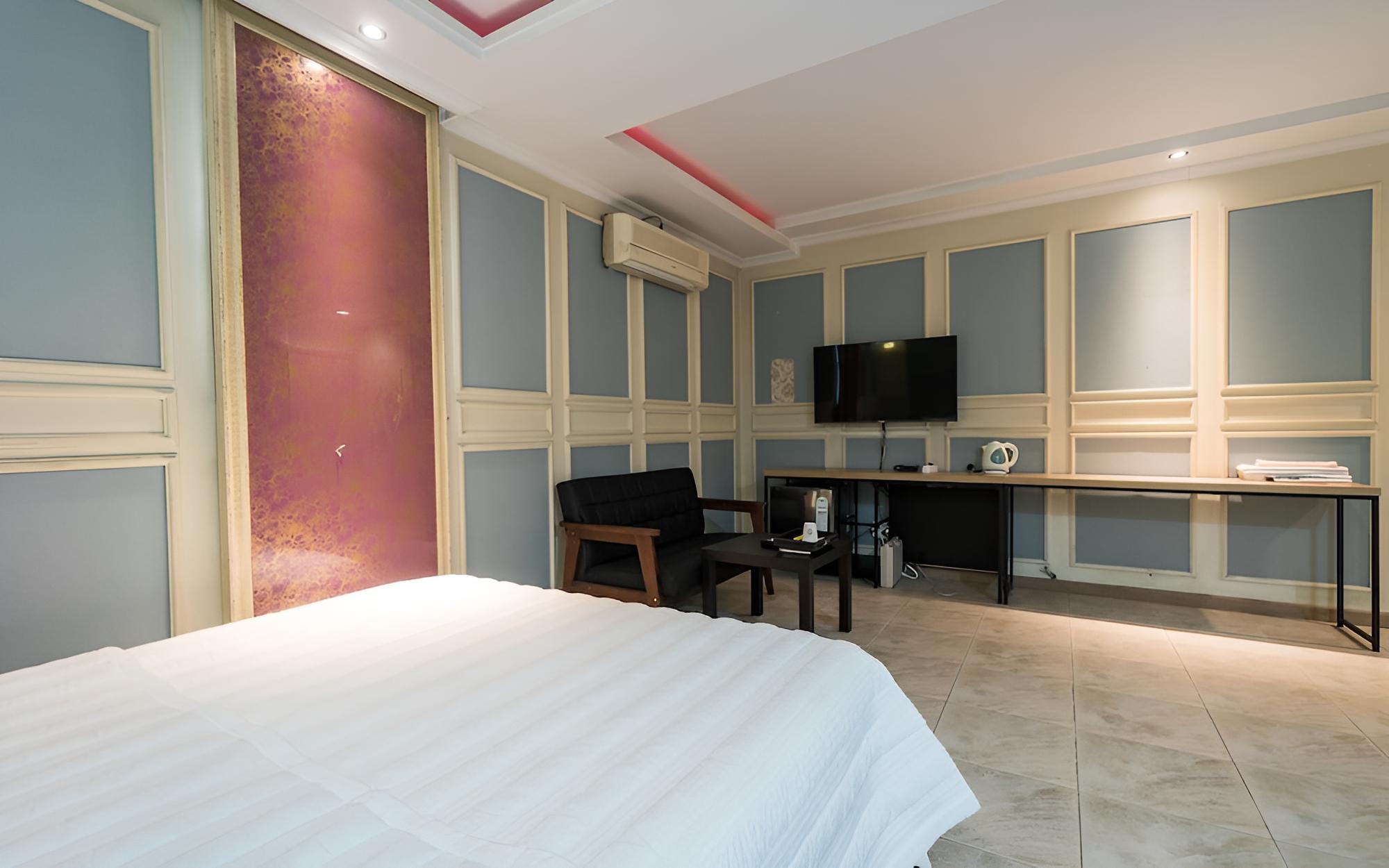 Room (VIP) photo 3