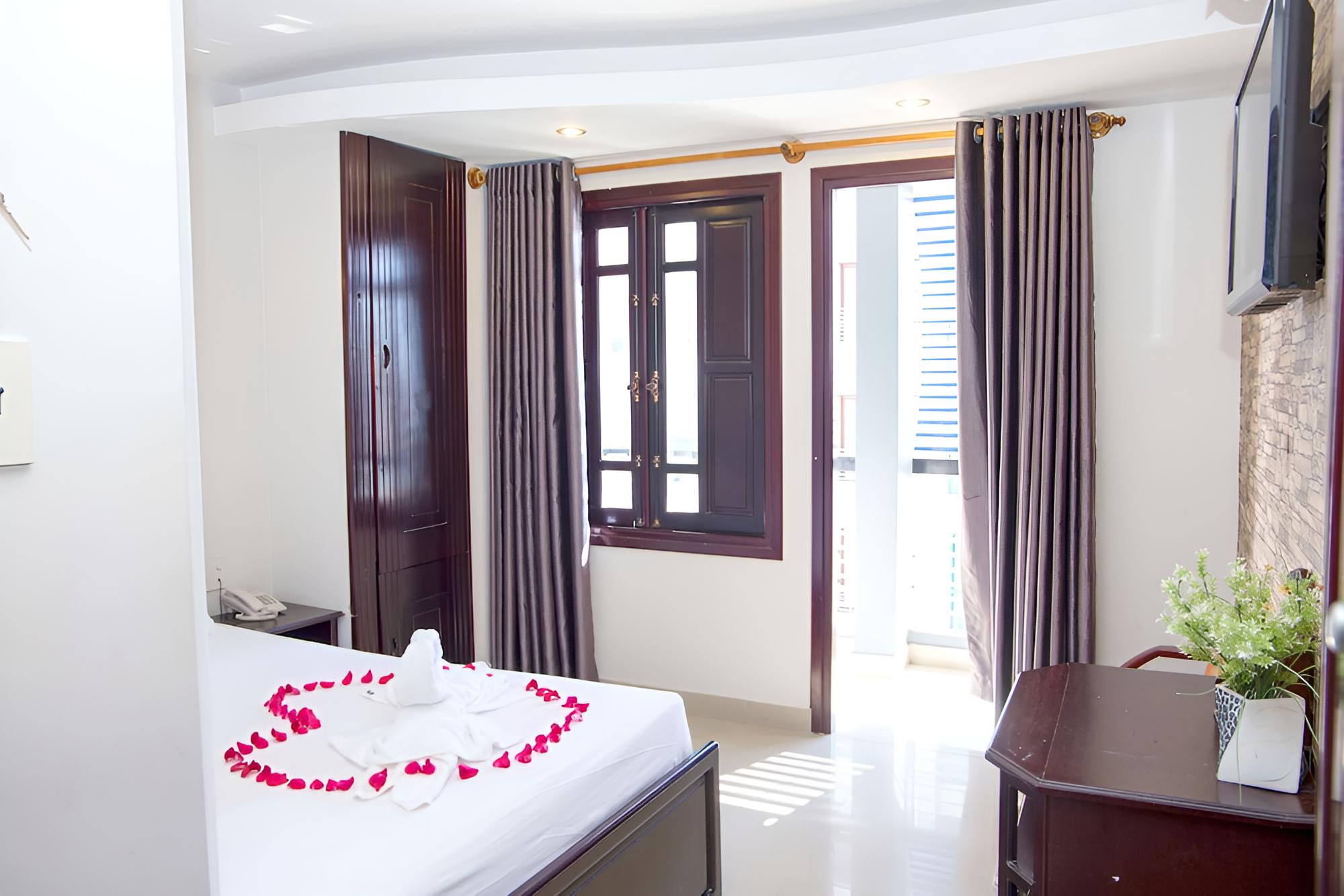 Deluxe Double Room, 1 Bedroom, Balcony, City View