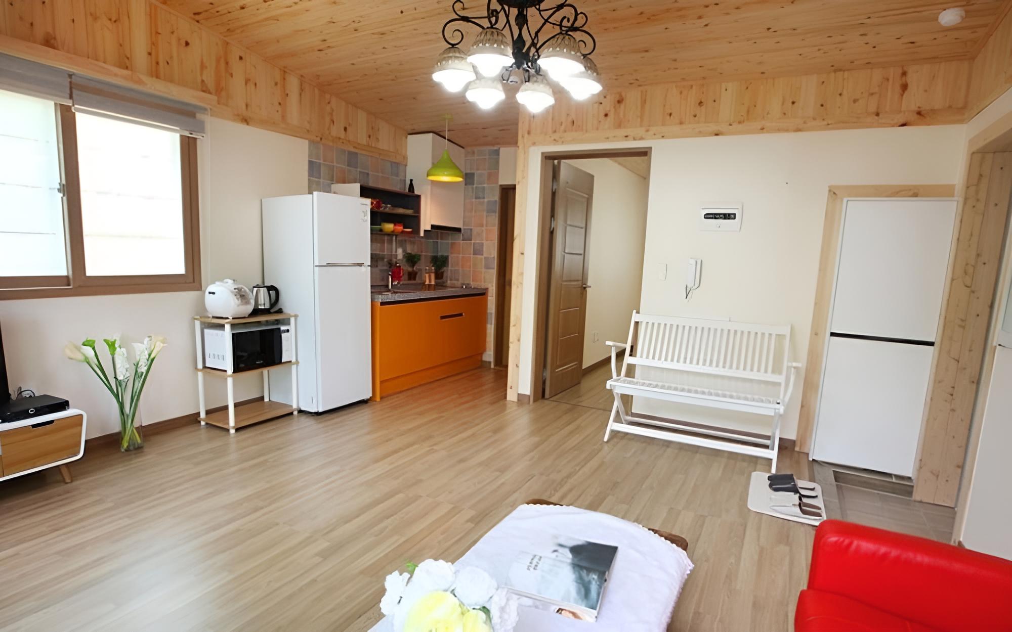 Room (Channari) - Photo 3