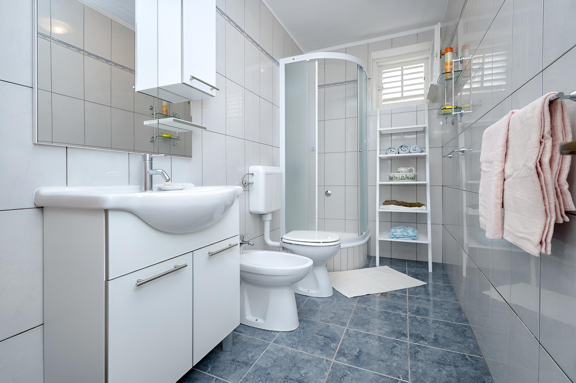 Apartment (Sjajna - garden - A1(8))