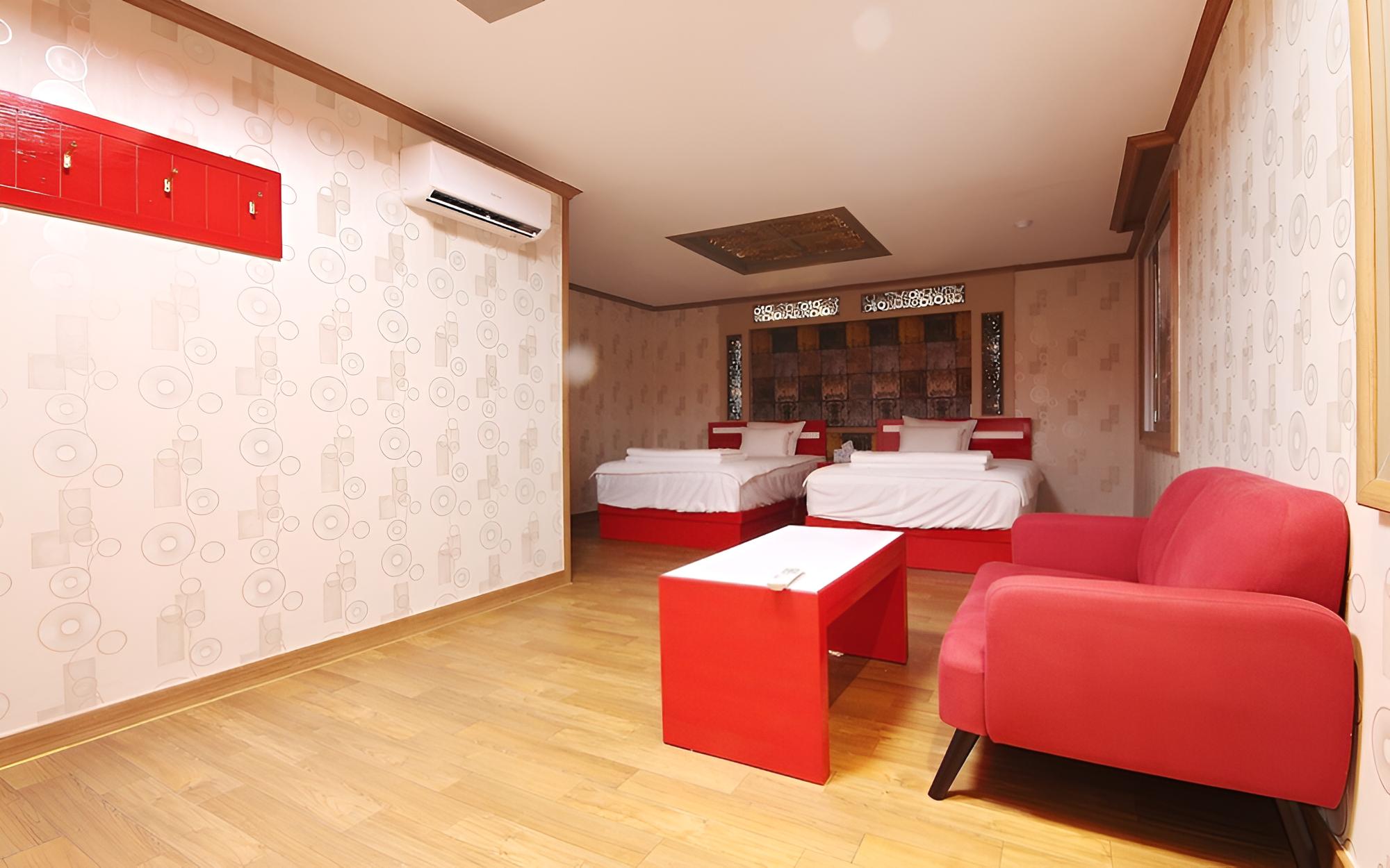Room (VIP )