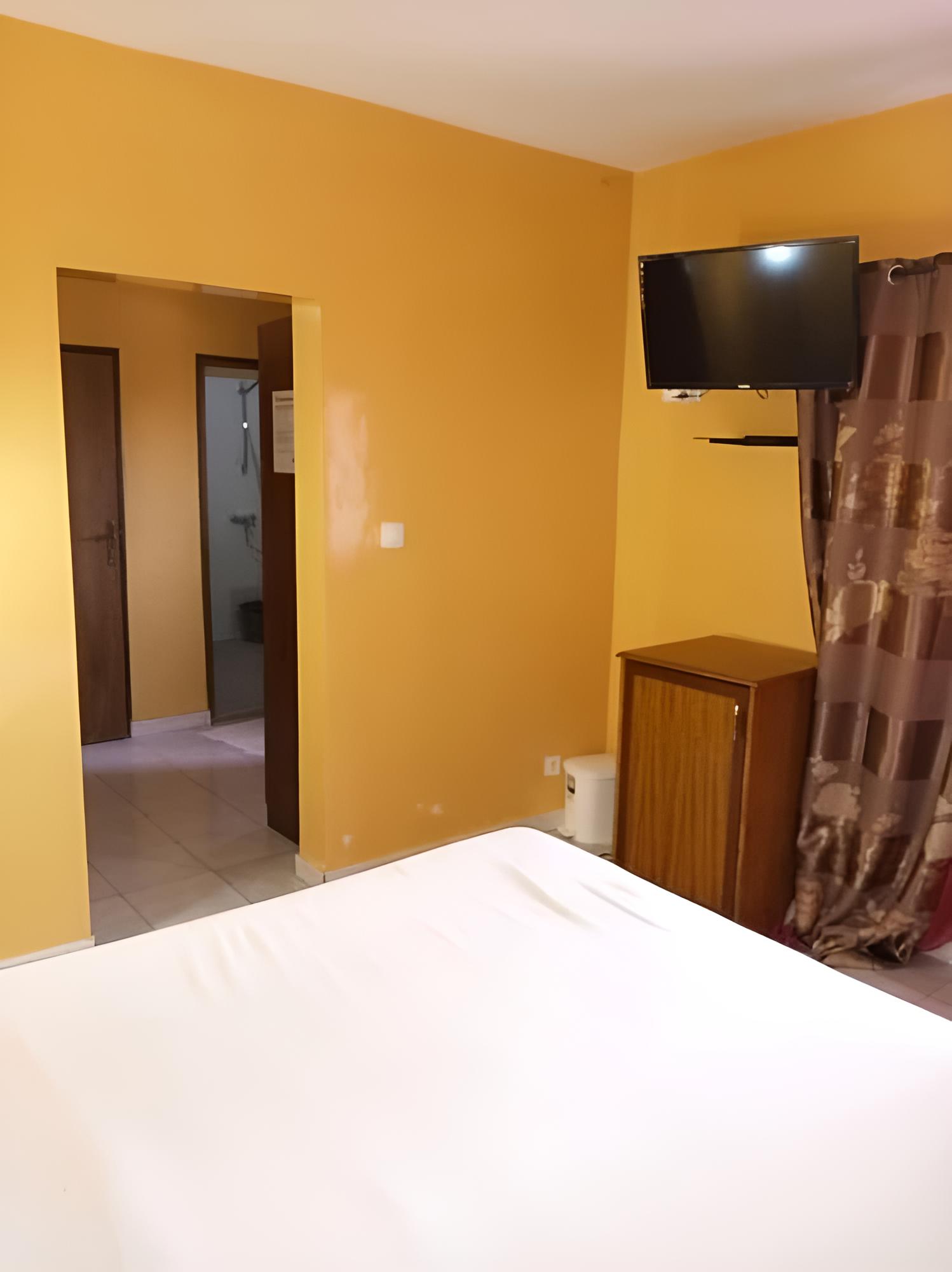 Standard Single Room