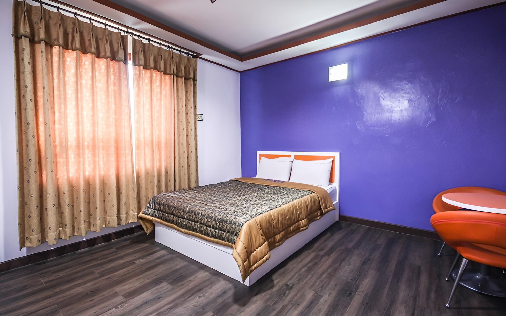 Room (Twin (Super Single King Bed))
