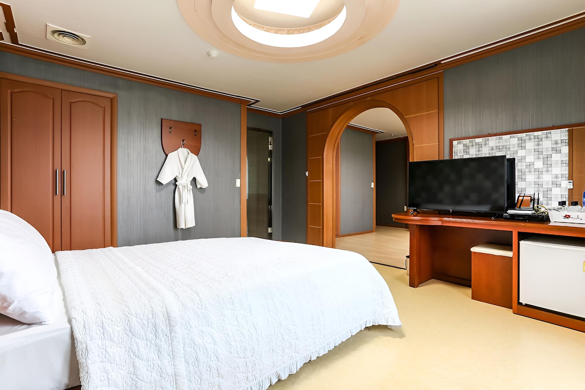 Room (Special Room) - Photo 1