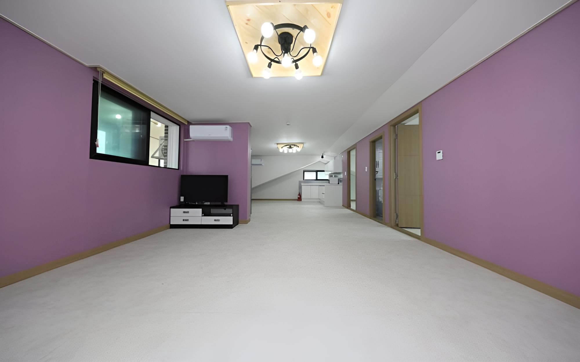 Room (Group special room (full floor privat)