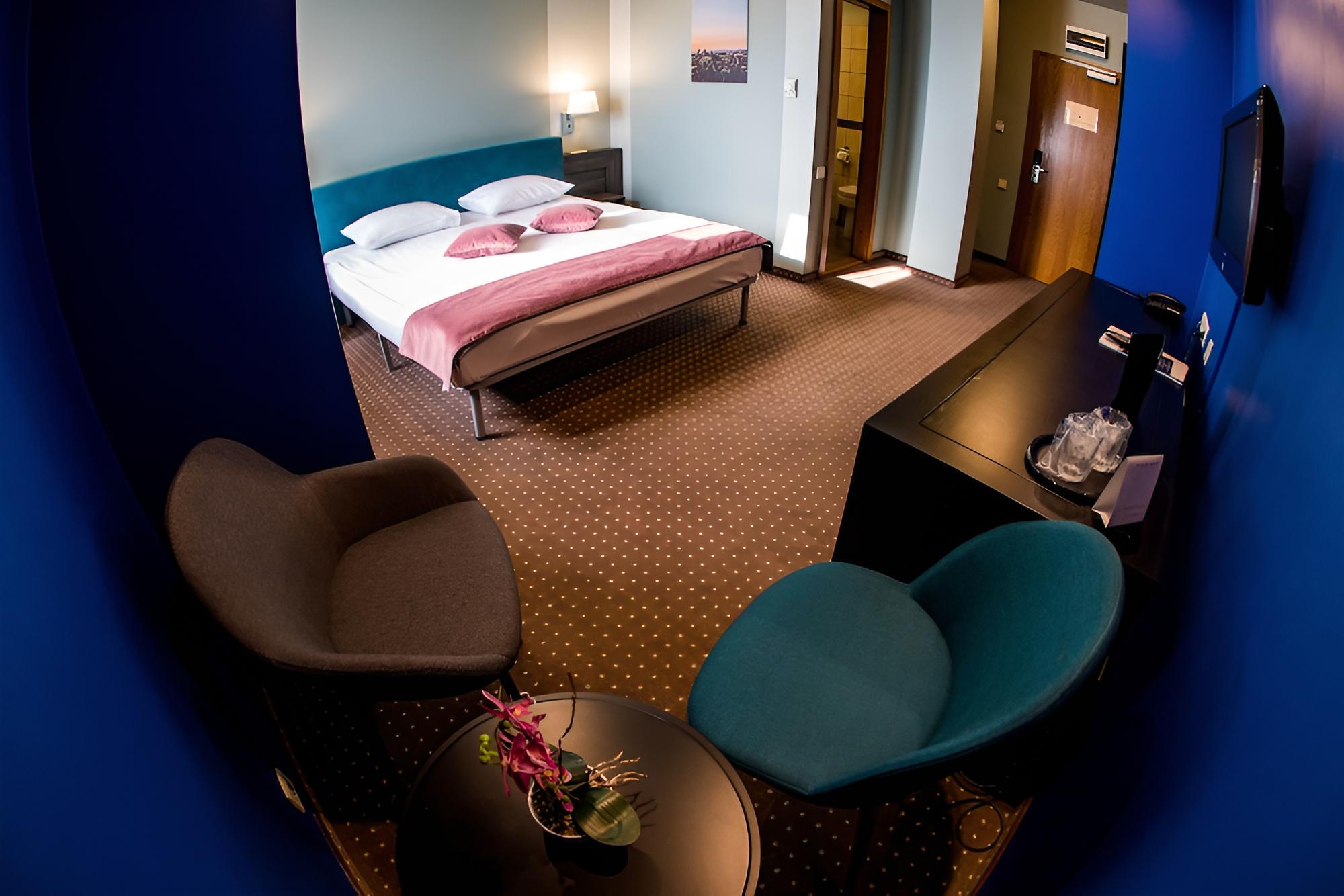 Superior Double or Twin Room photo 2