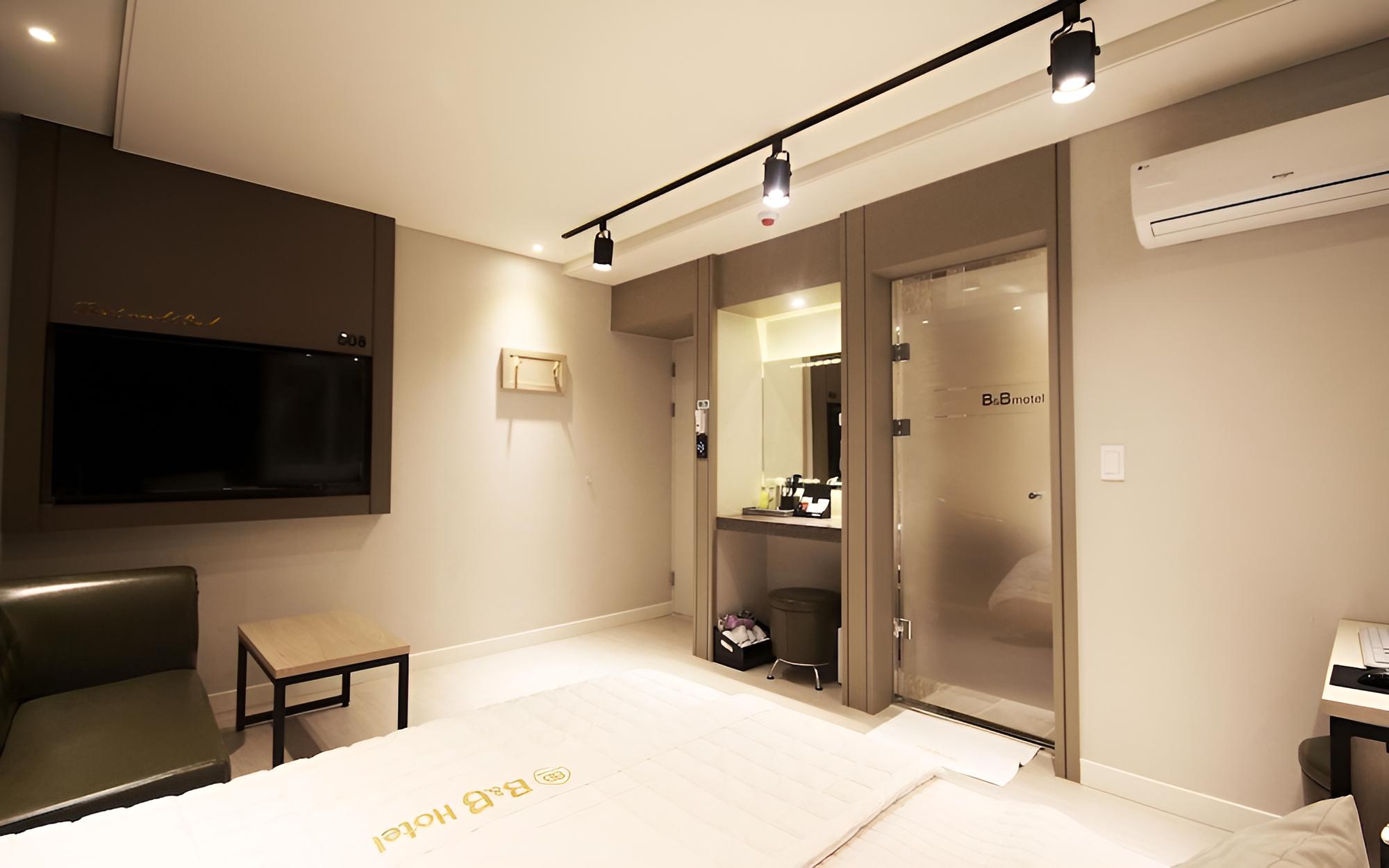 Room (Standard room B) photo 2