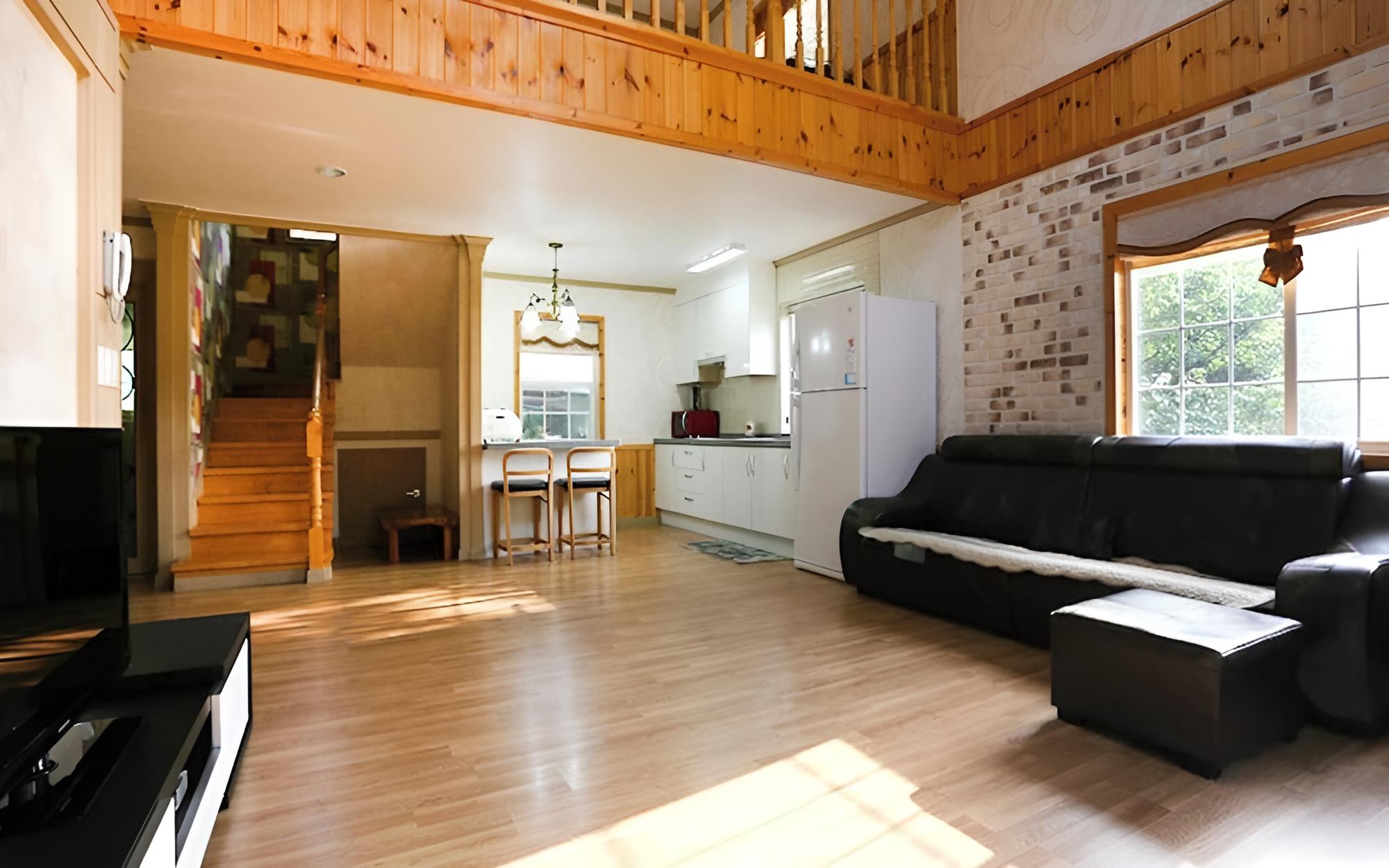 Room (Rosemary (Duplex))
