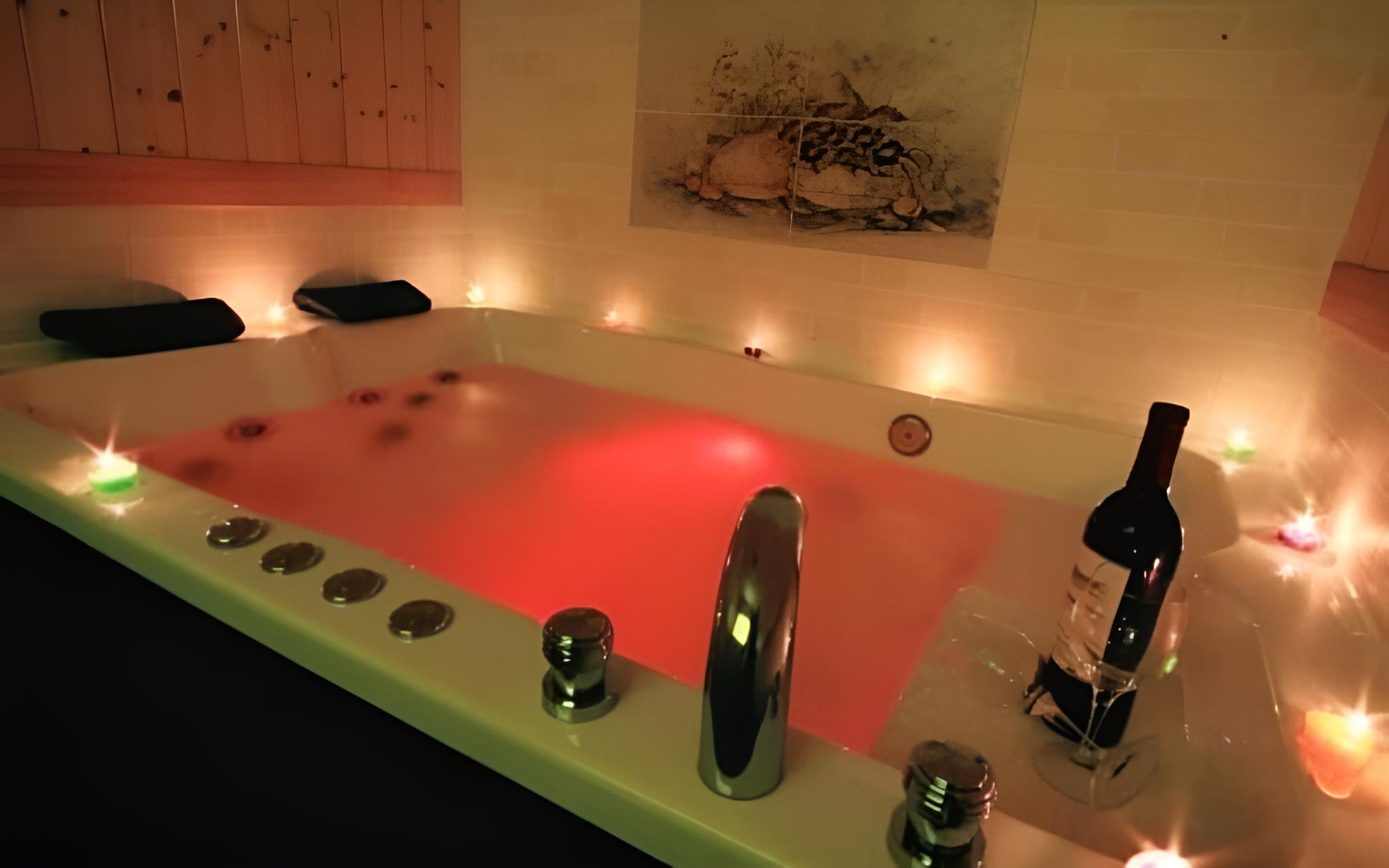 Room (Sara - private house (spa duplex))