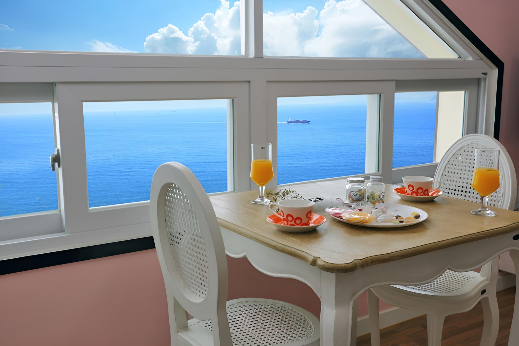 Fiance (Ocean View) photo 1