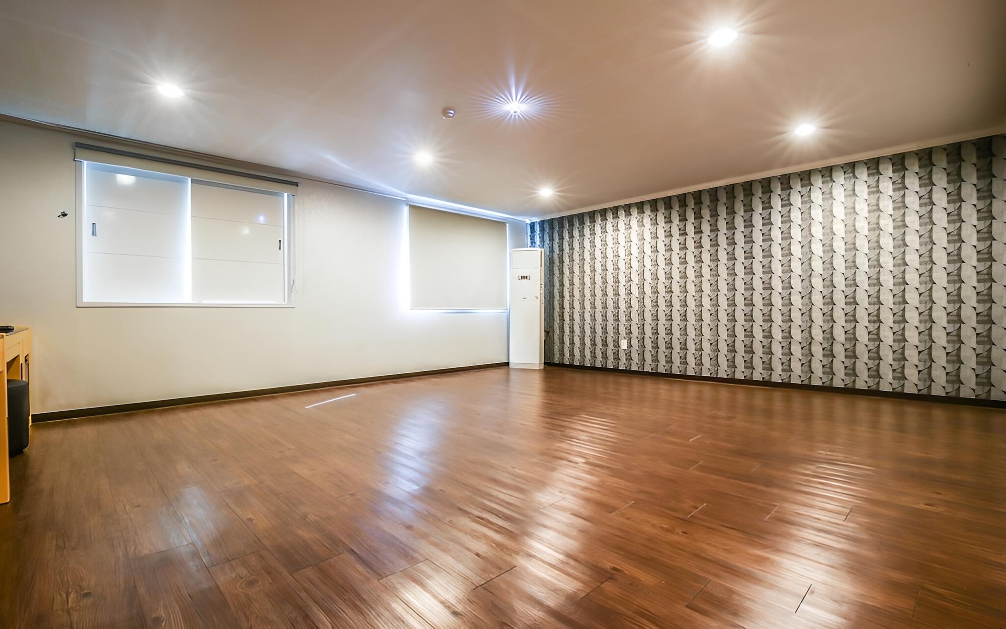 Room (Ondol room (10 people))