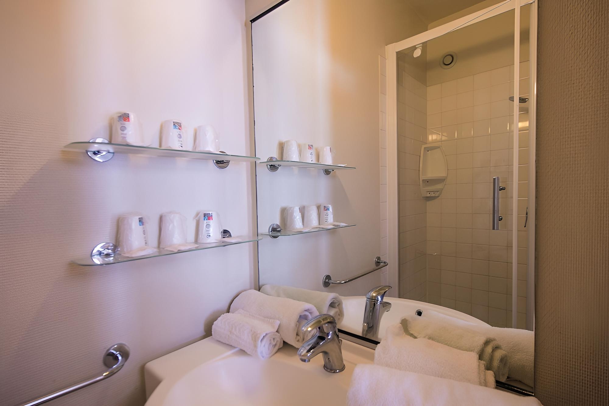 Classic Quadruple Room, 1 Bedroom, Mountain View