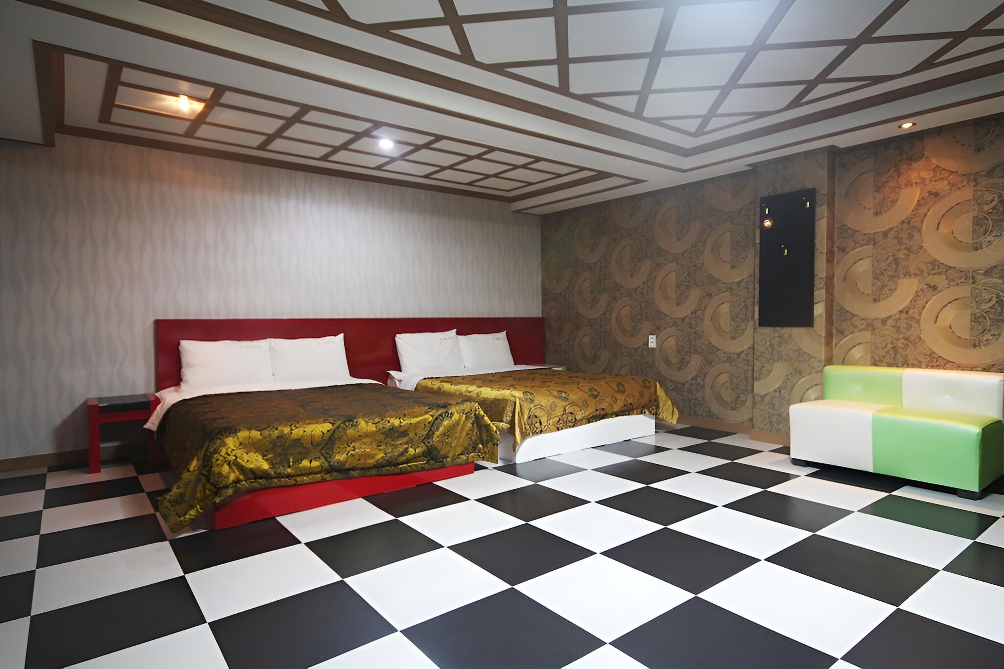 Room (Special room (Twin))
