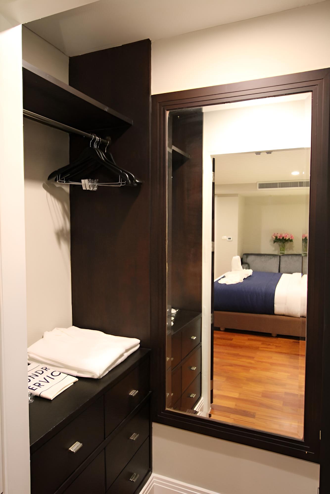 Suite, 1 Bedroom photo 3