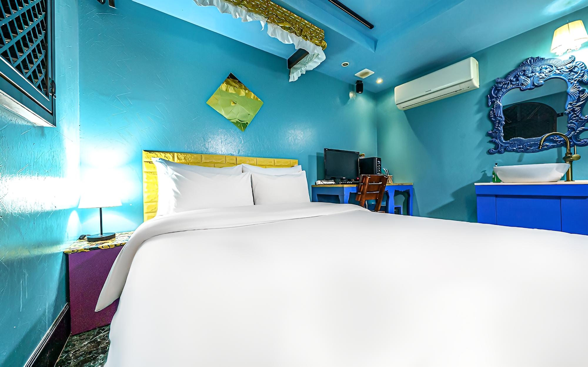 Room (standard Walk-in only (Netflix availa) - Photo 2