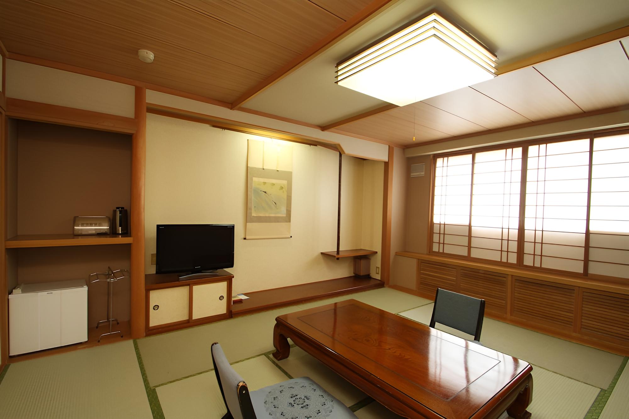 Japanese Western Room with no view photo 2