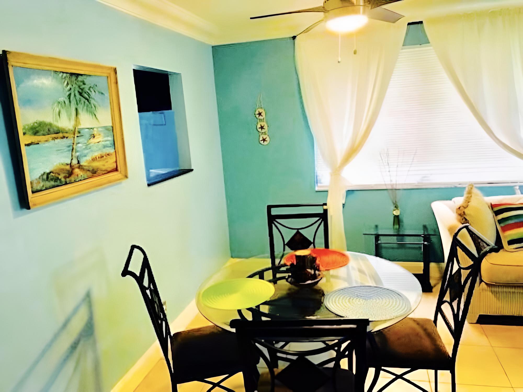 Family Apartment, 1 Bedroom, Kitchen, Pool View photo 2