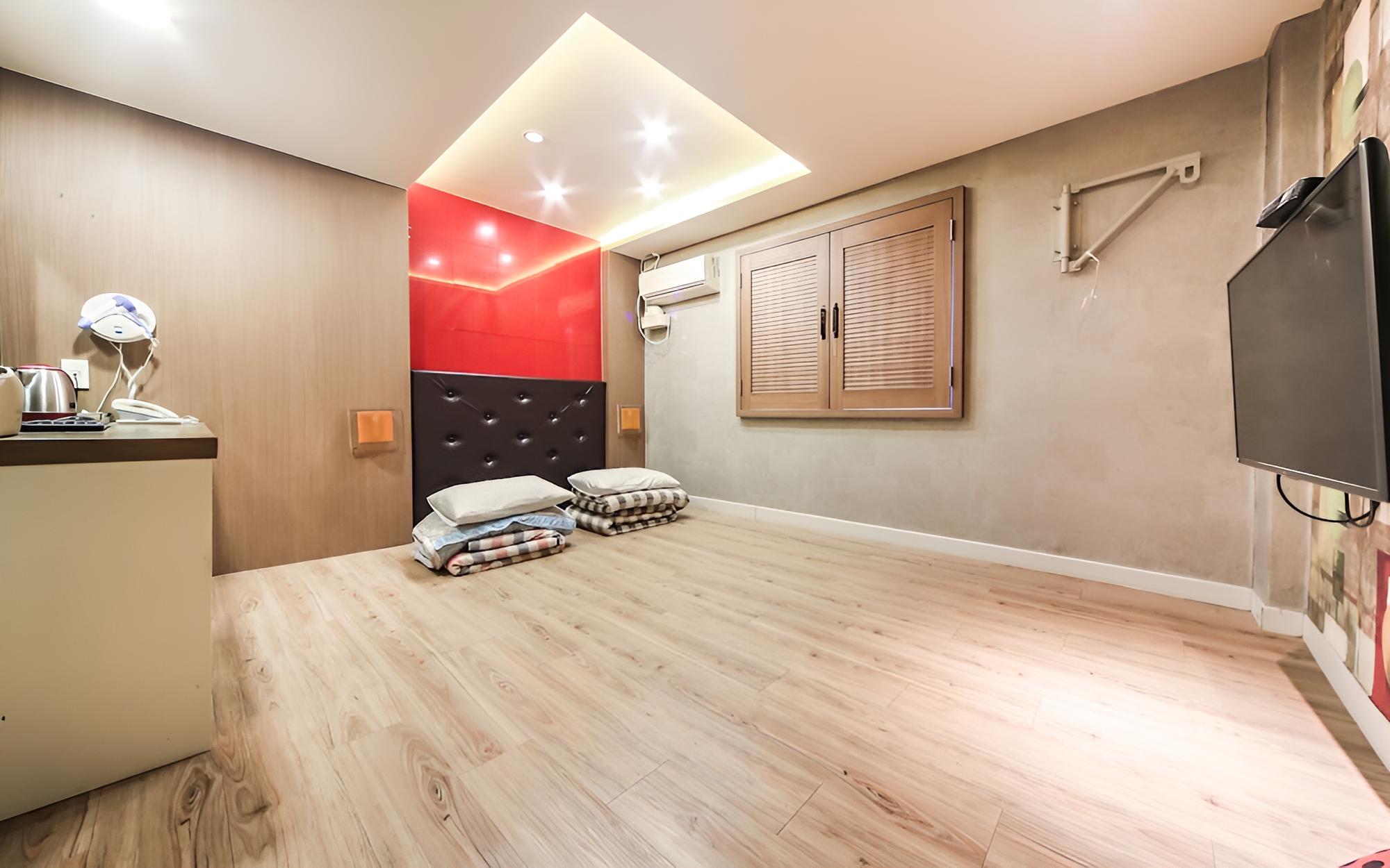 Room (On-dol)