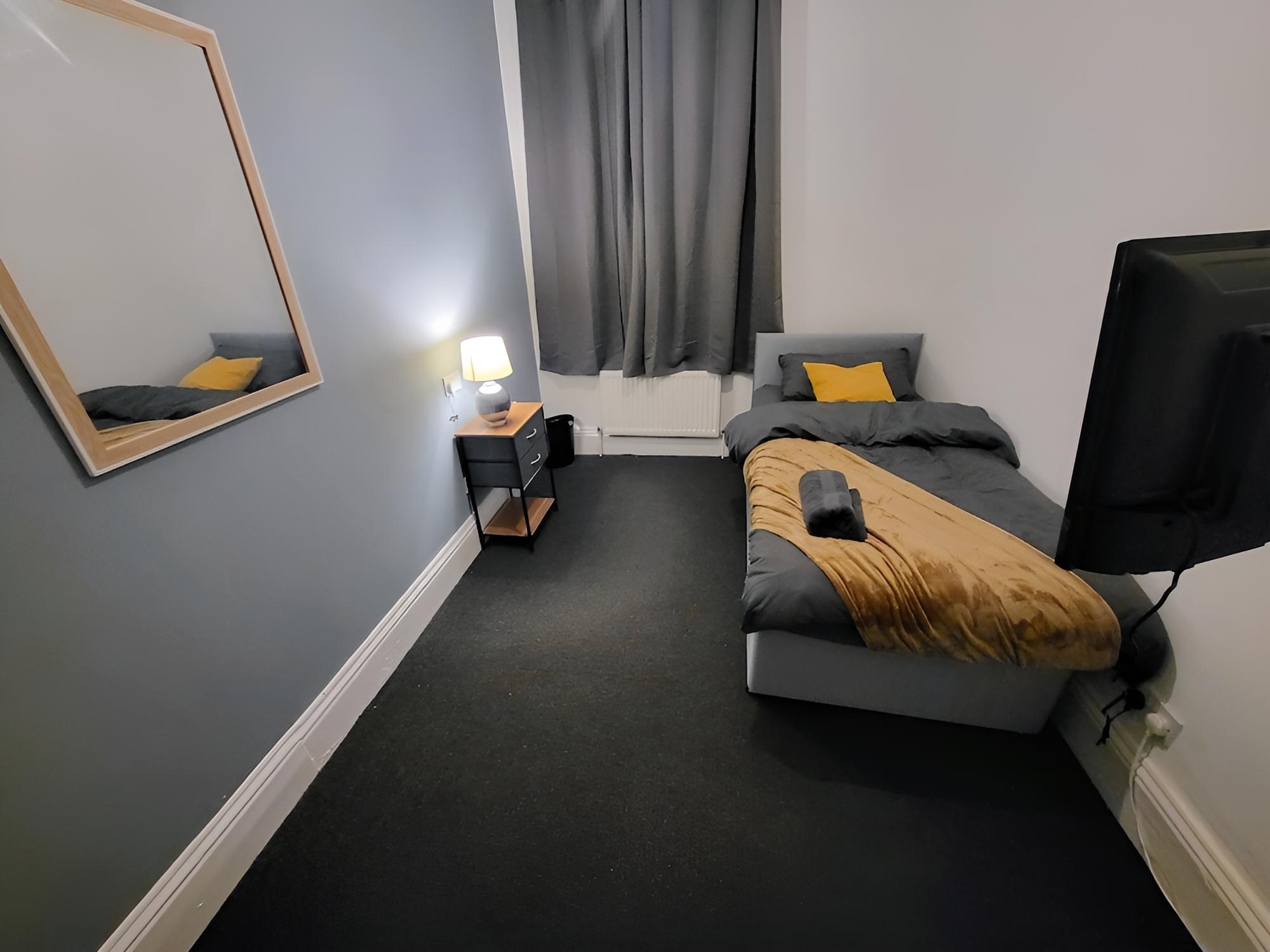 Standard Single Room