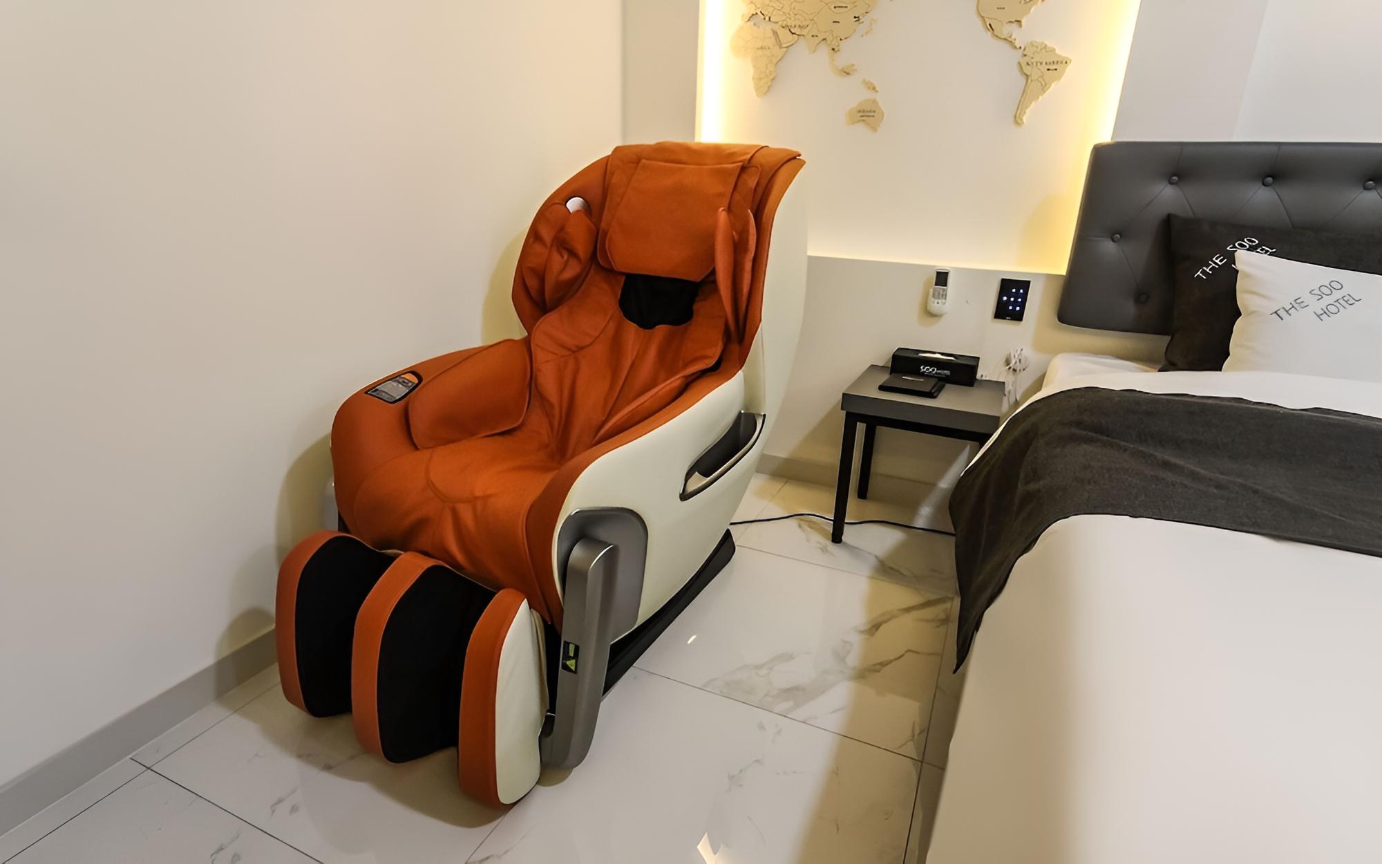 Room (2F VIP)