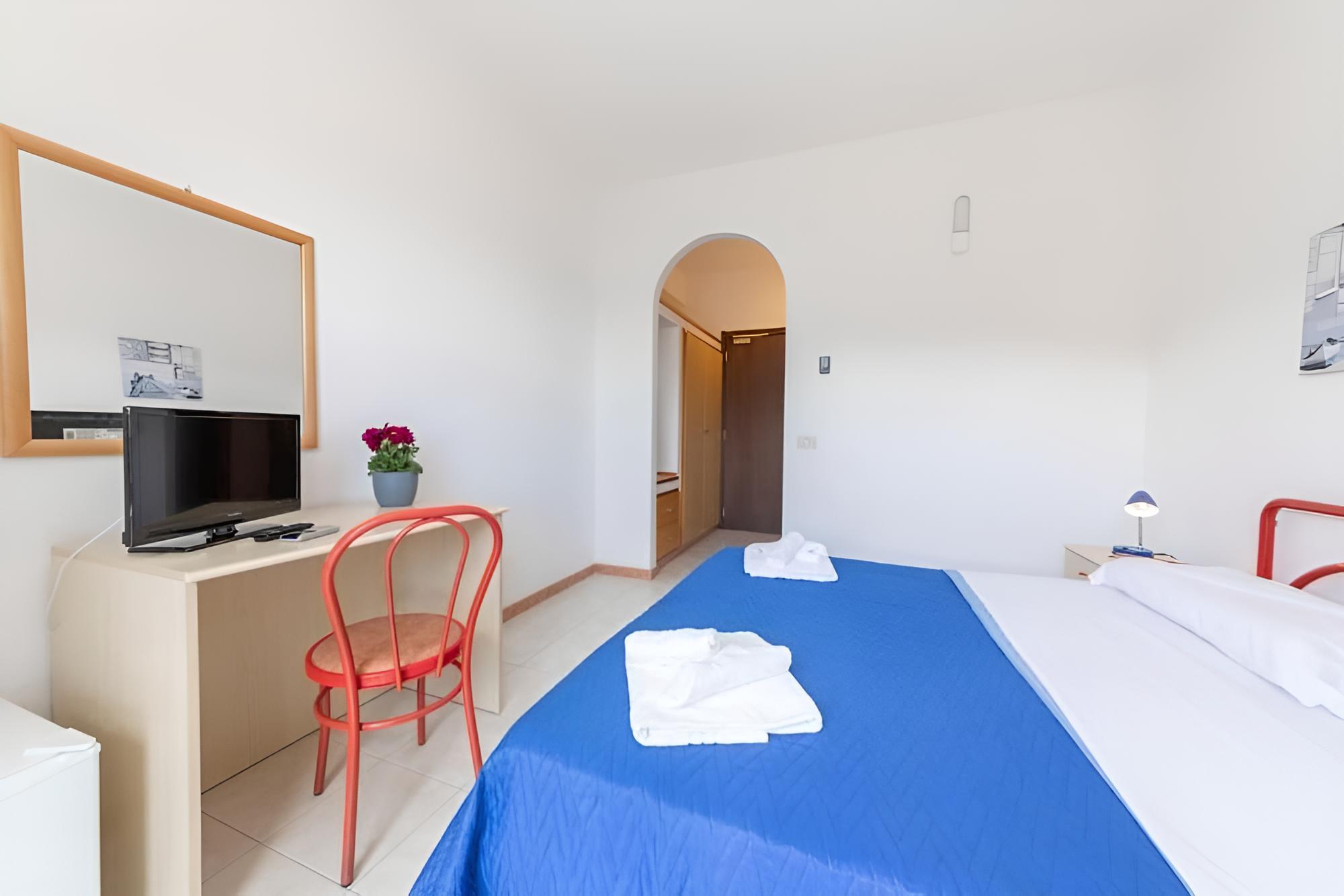 Classic Double or Twin Room
