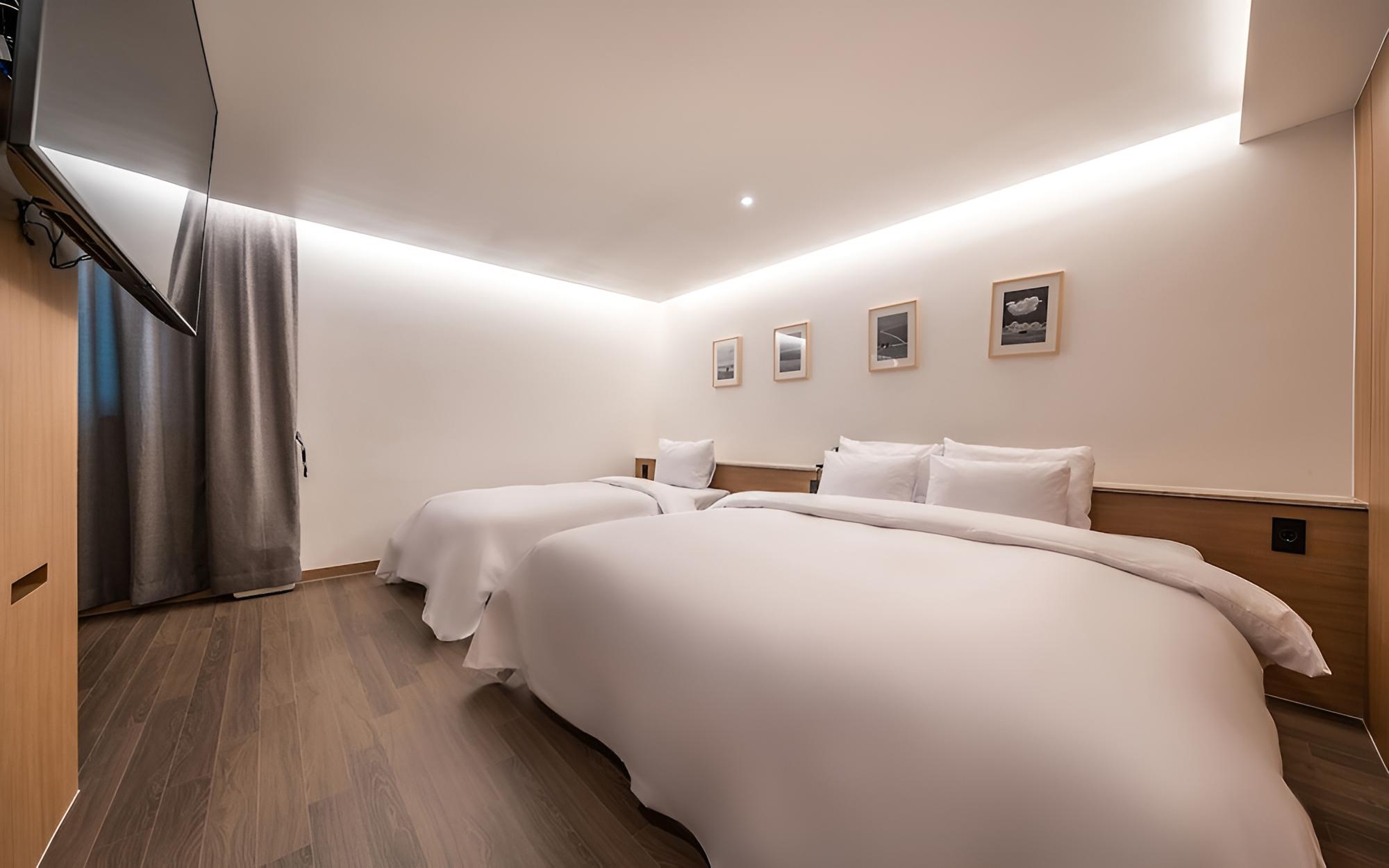 Room (VIP (Sauna)) photo 3
