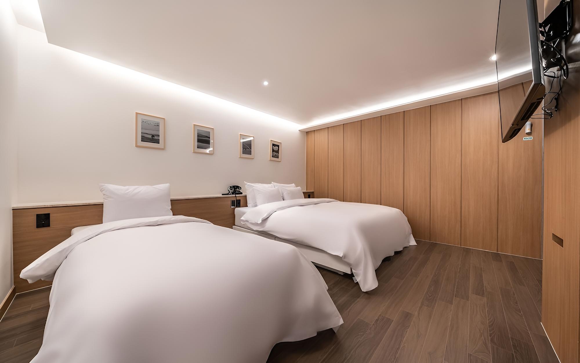 Room (VIP (Sauna)) photo 2