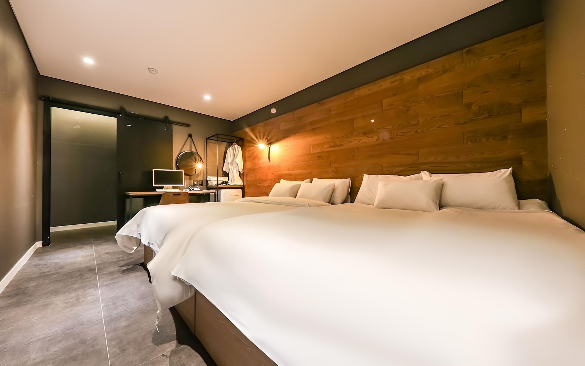 Room (Party room)