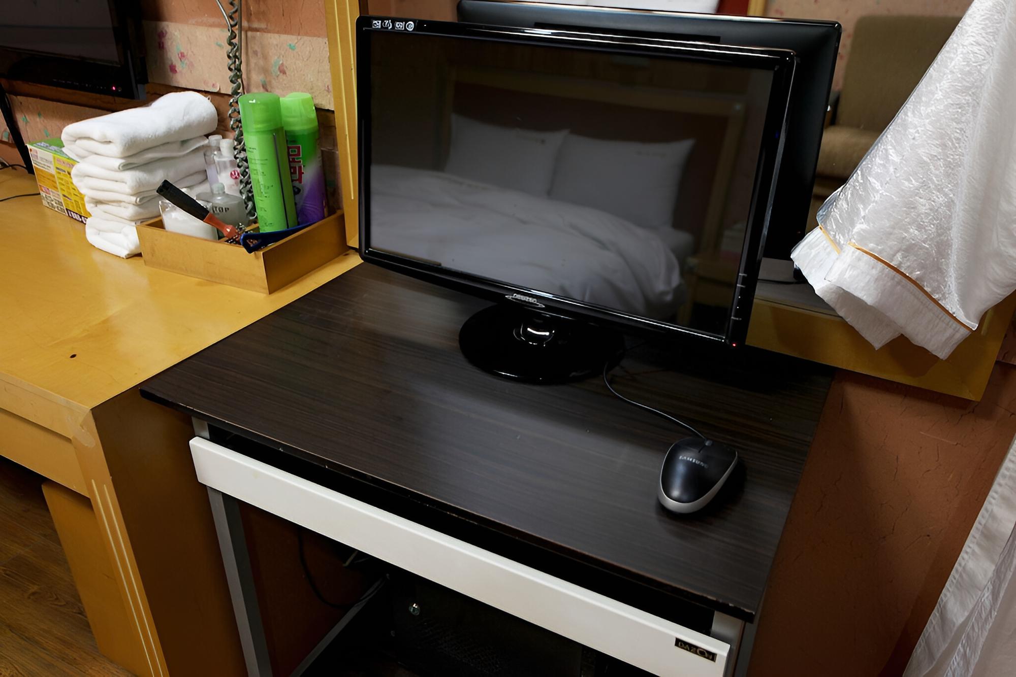 Room (General room)