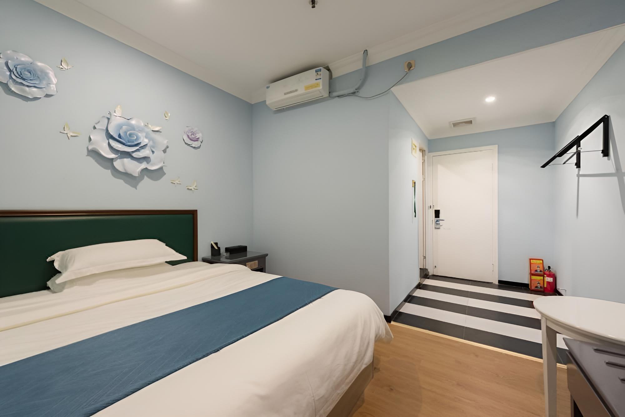 City Single Room