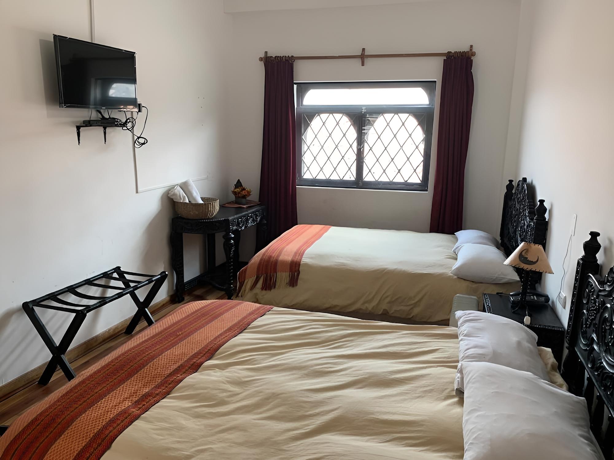 Basic Twin Room