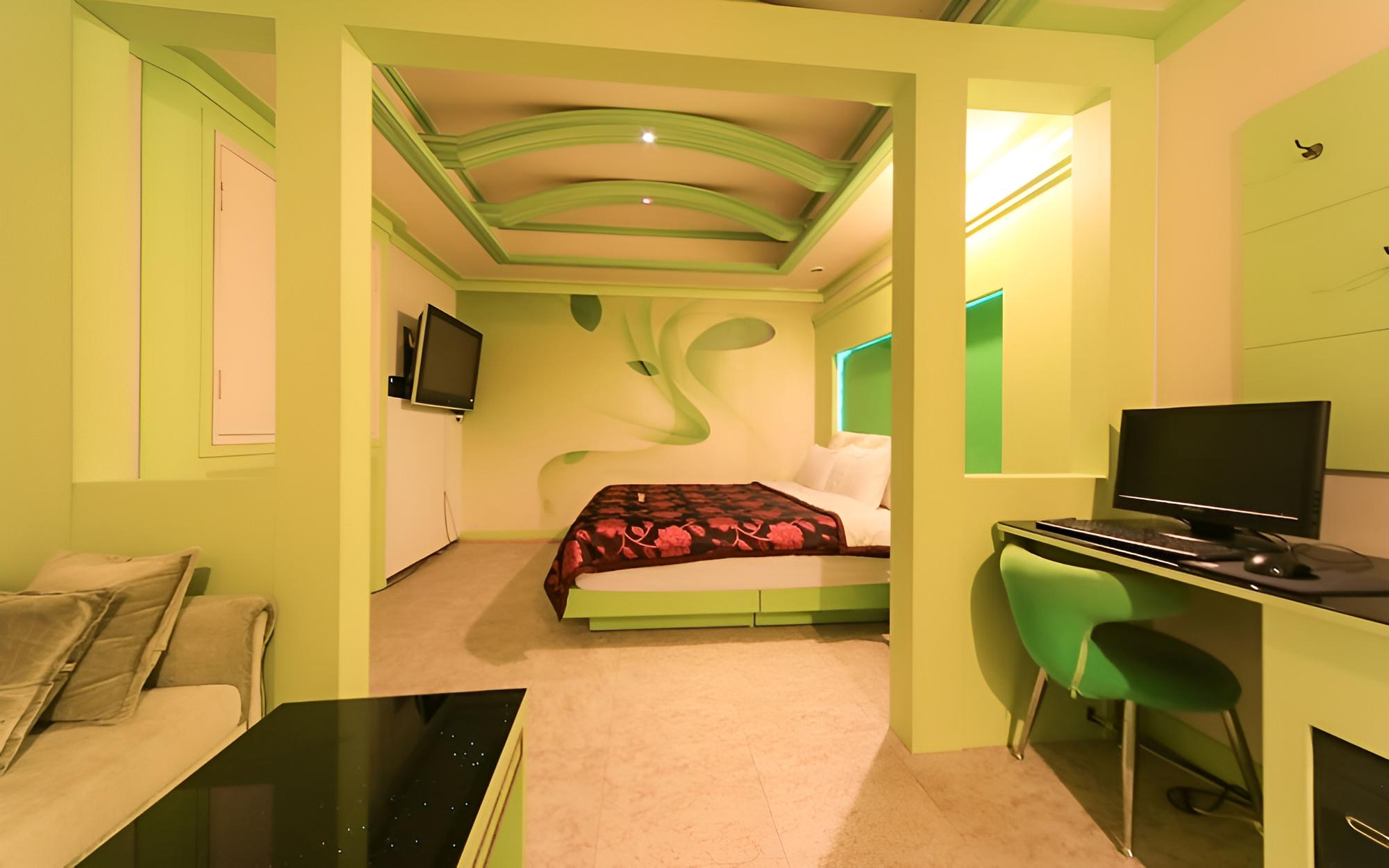 Room (Special Room) - Photo 16