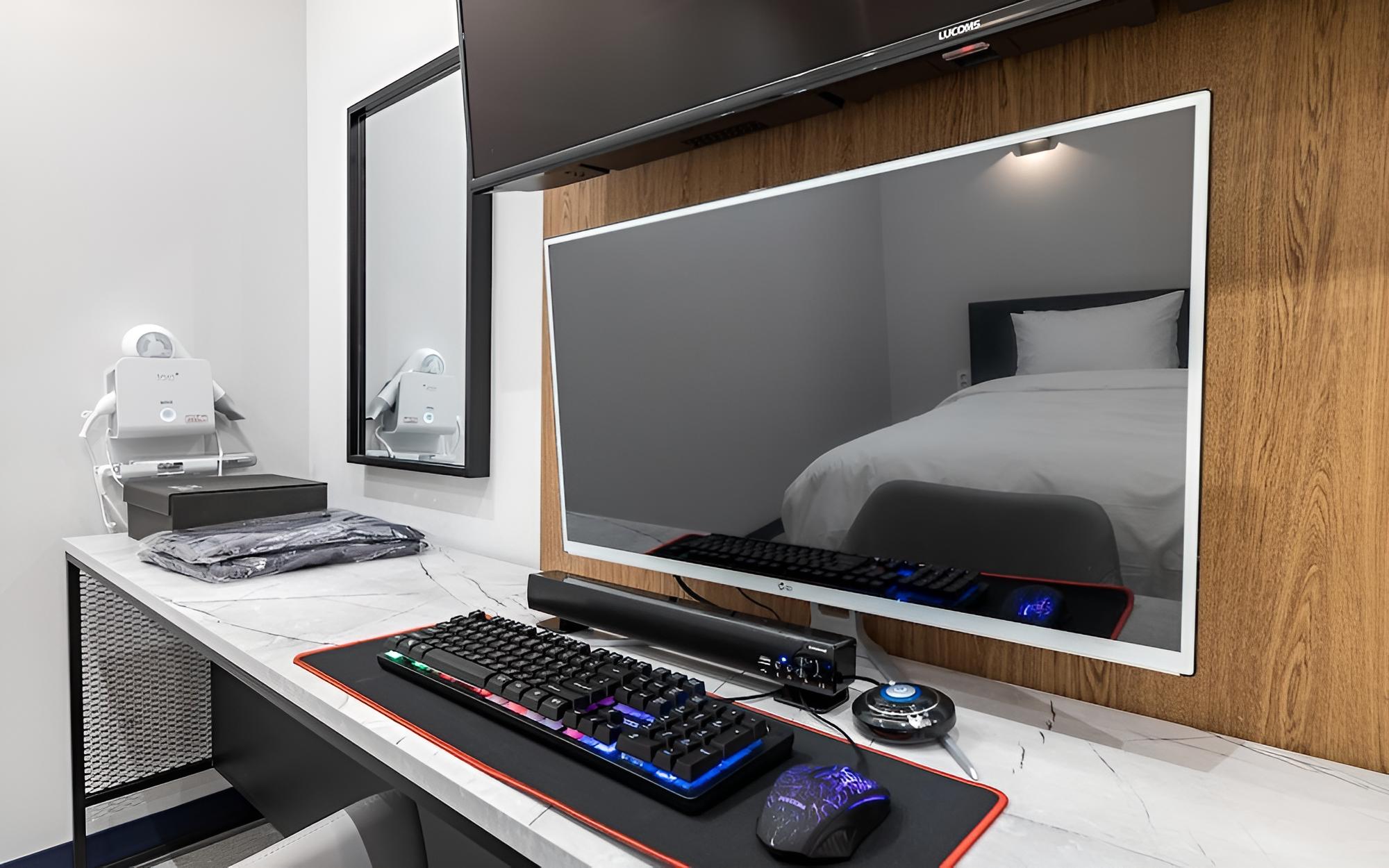 Room (Standard Room (1PC Netflix)) - Photo 5