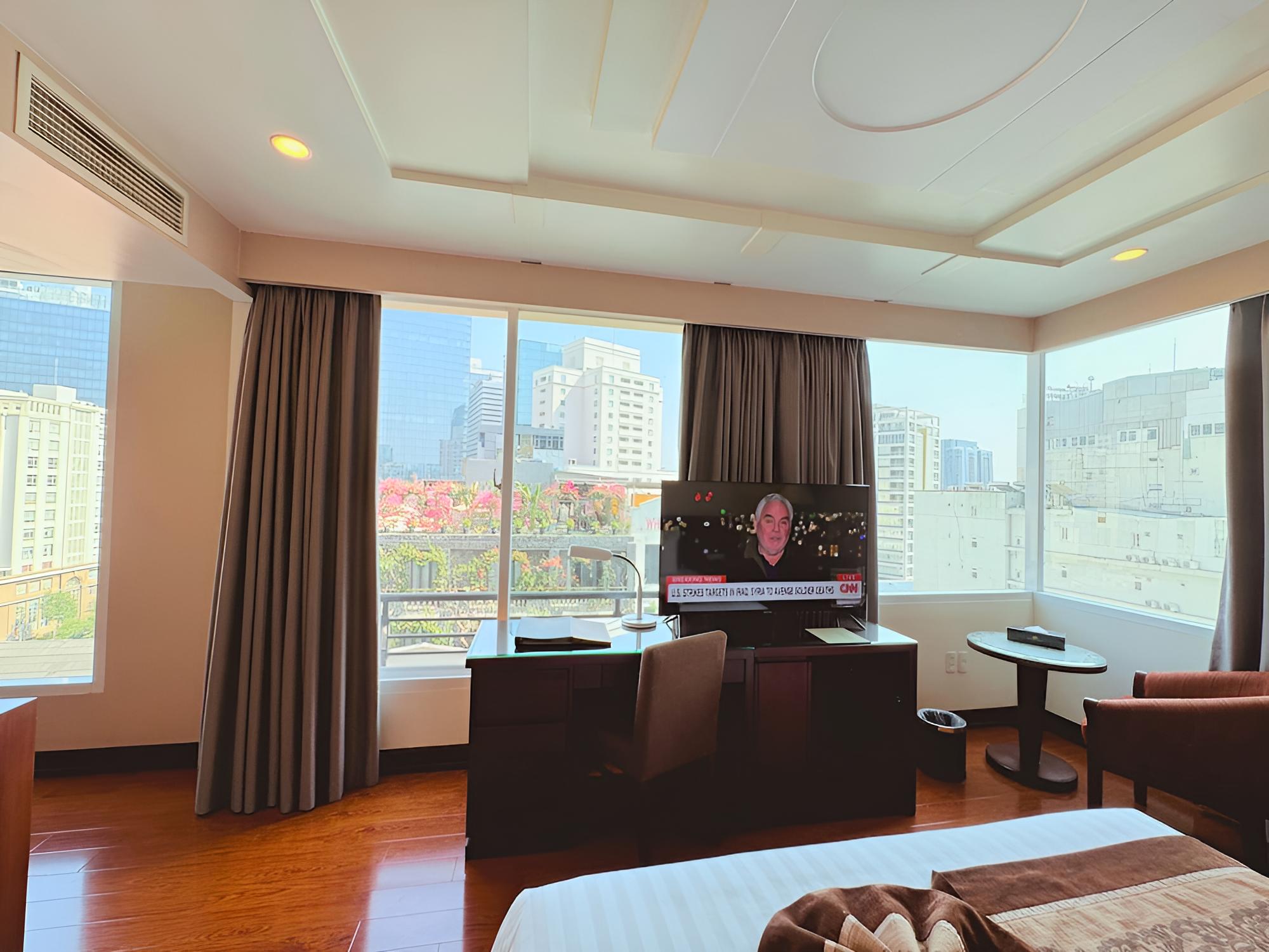 Grand City View
