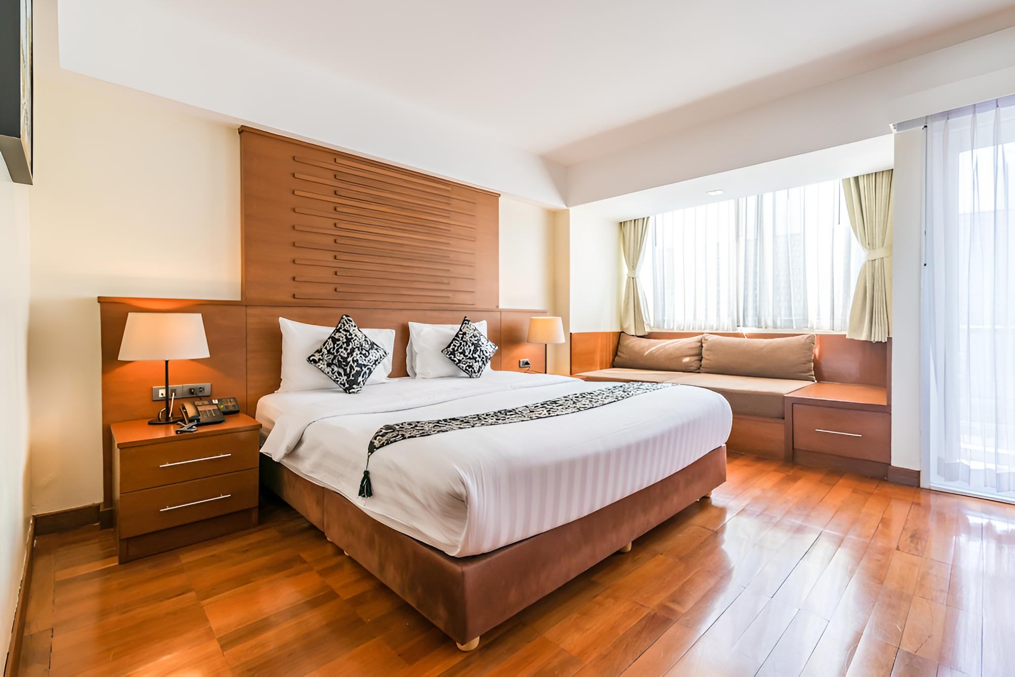 Premier Room