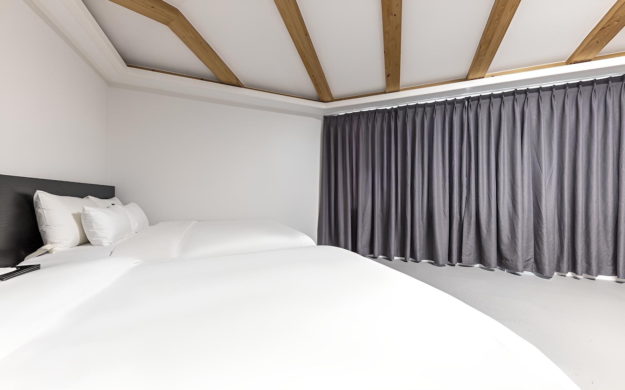 Room (Suite (inquiry about accommodation)) - Photo 10