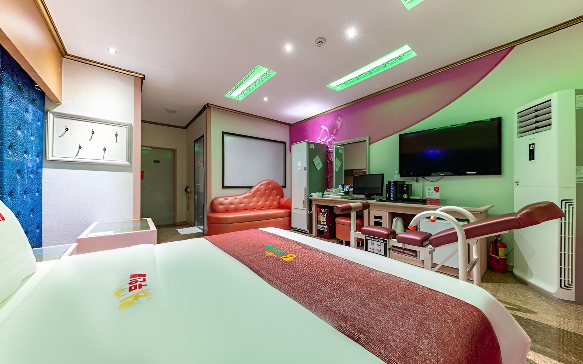 Room (Special Room - VIP (Netflix Styler Ma) - Photo 3