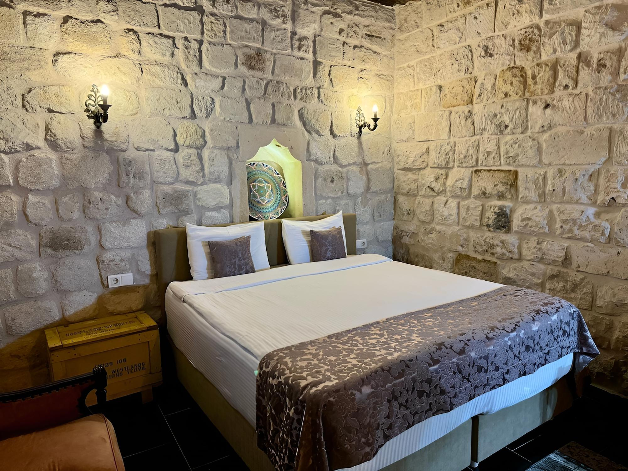 Deluxe Room - Photo 3