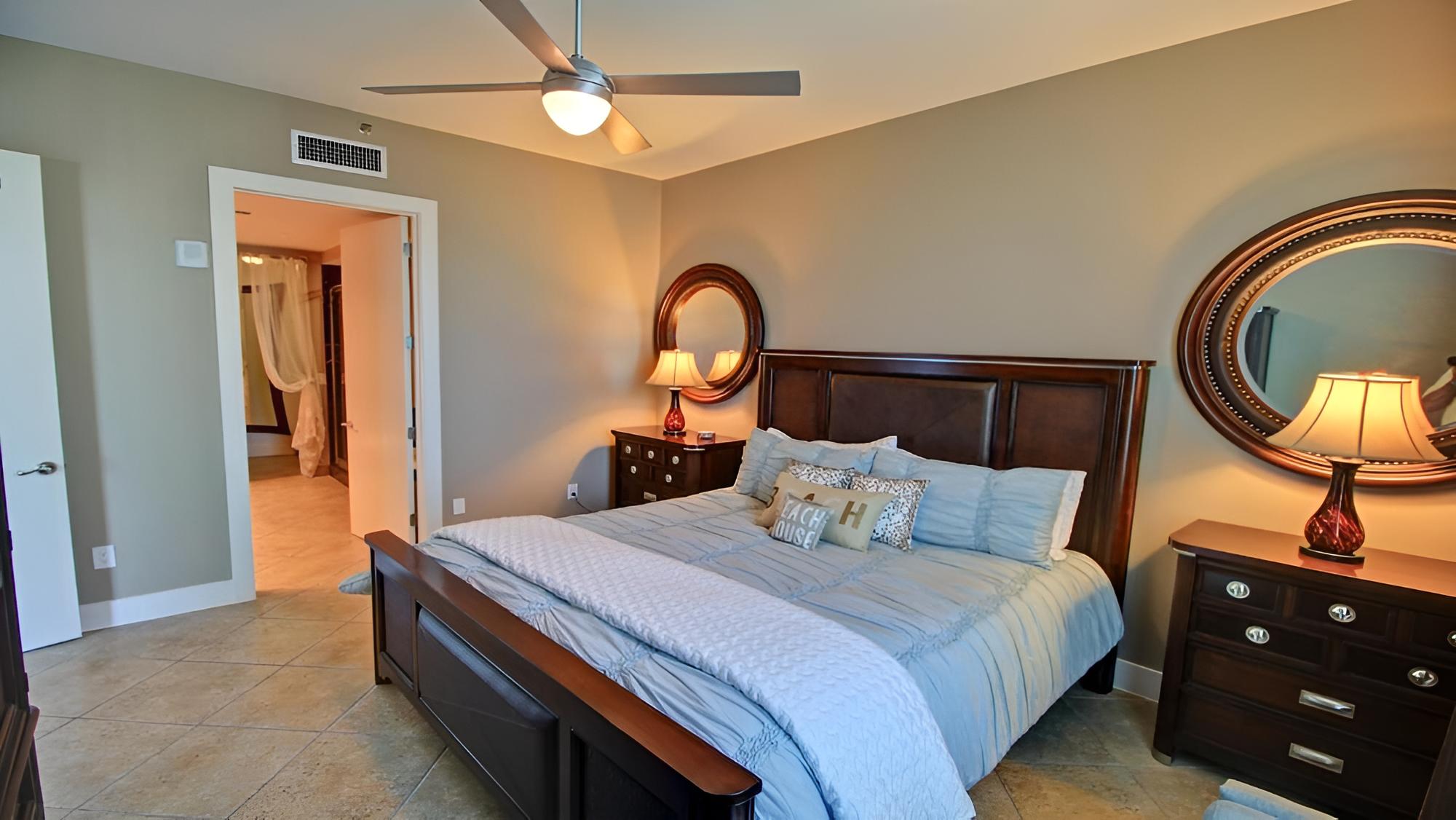 Premier Condo, 3 Bedrooms, Balcony, Ocean View