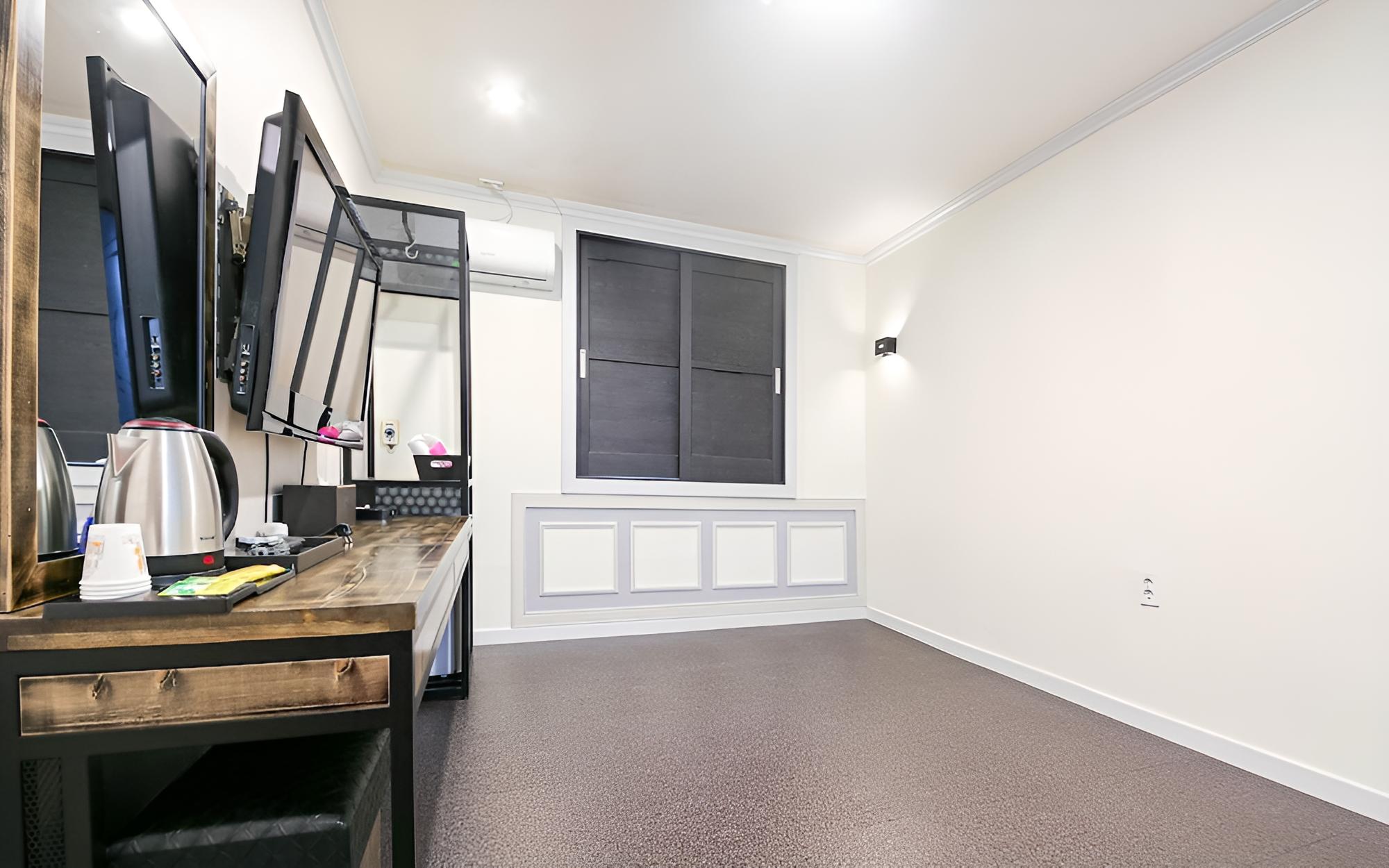 Room (On-dol)