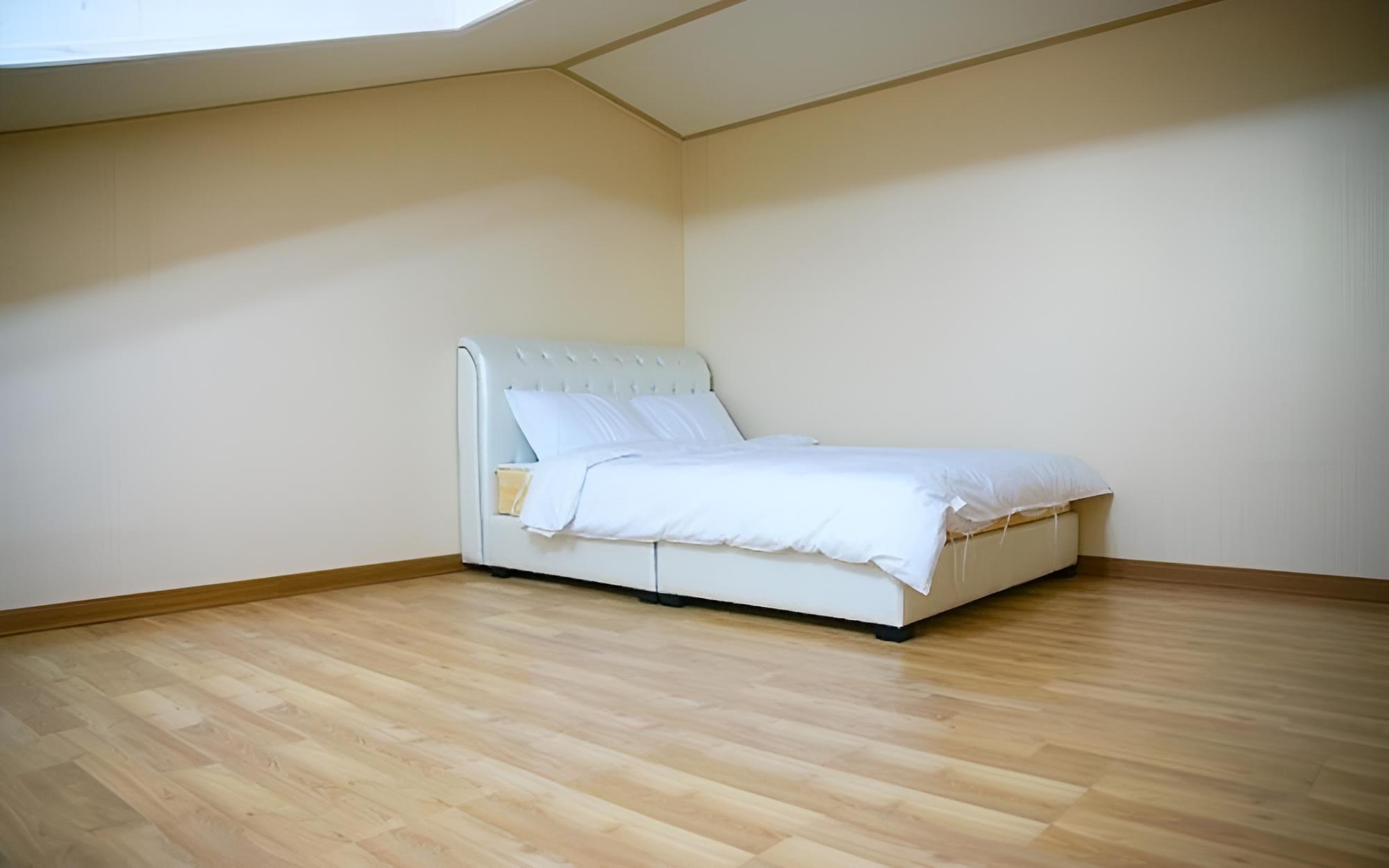 Room (60m Duplex - Room 307) - Photo 7