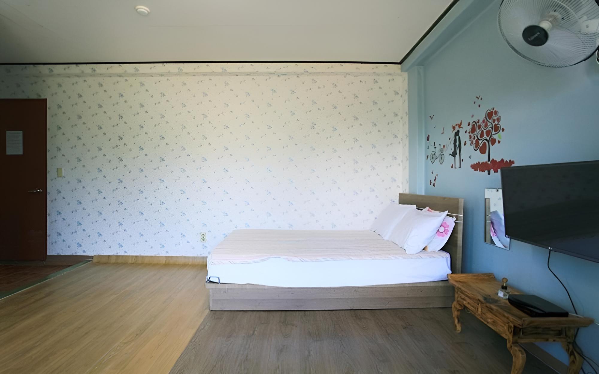 Room (B type Room 207) photo 3