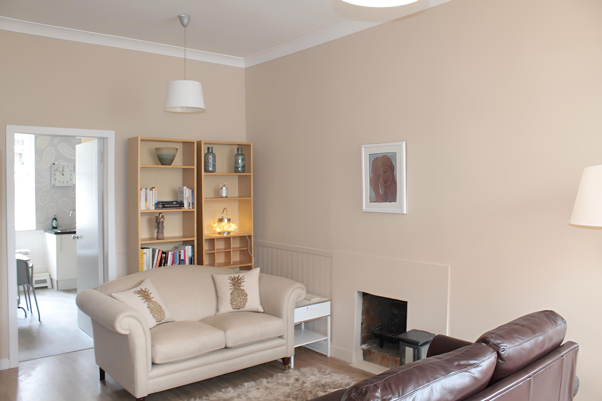 Apartment (2 Bedrooms)