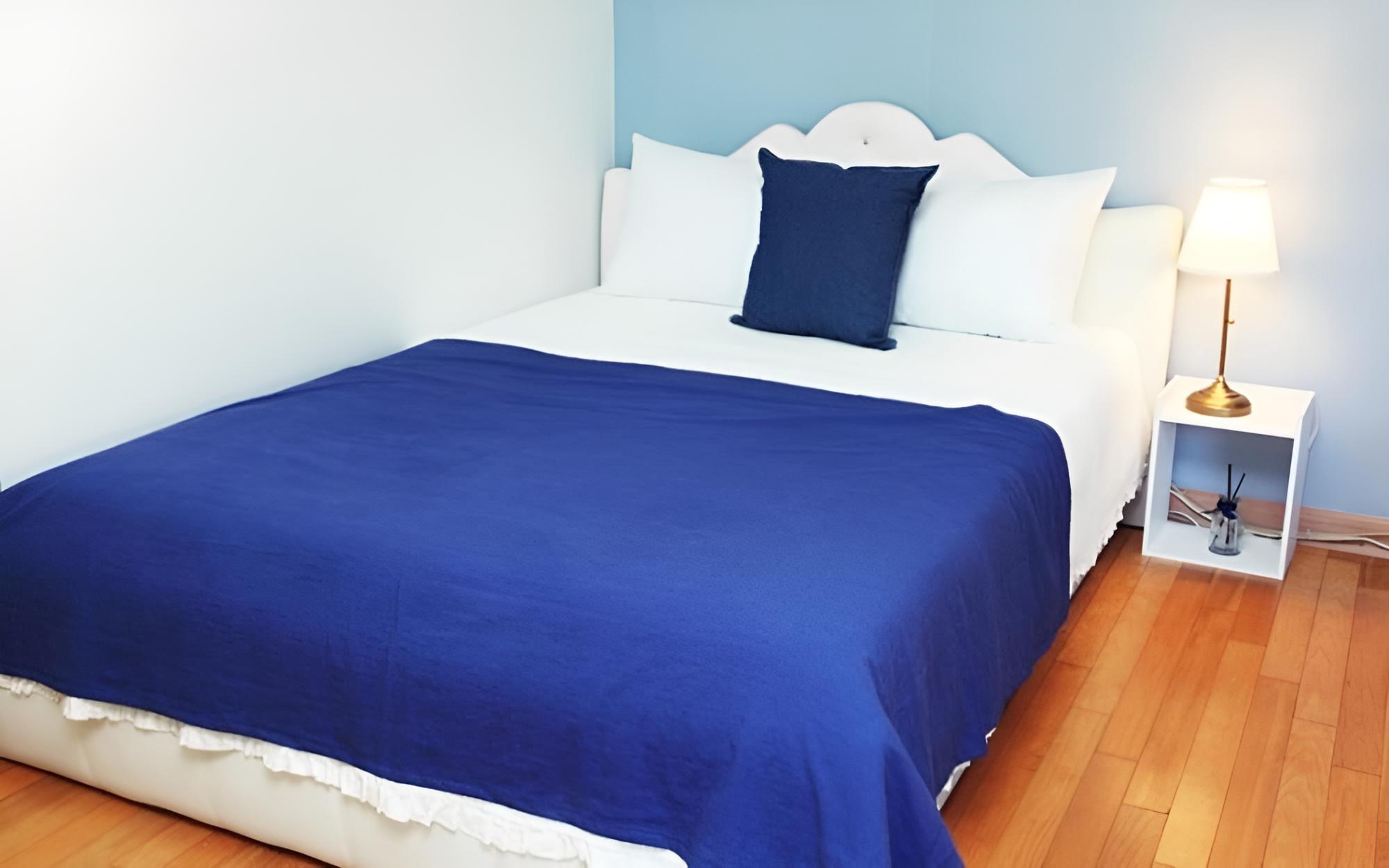 Room (Baked Potato (Bed))