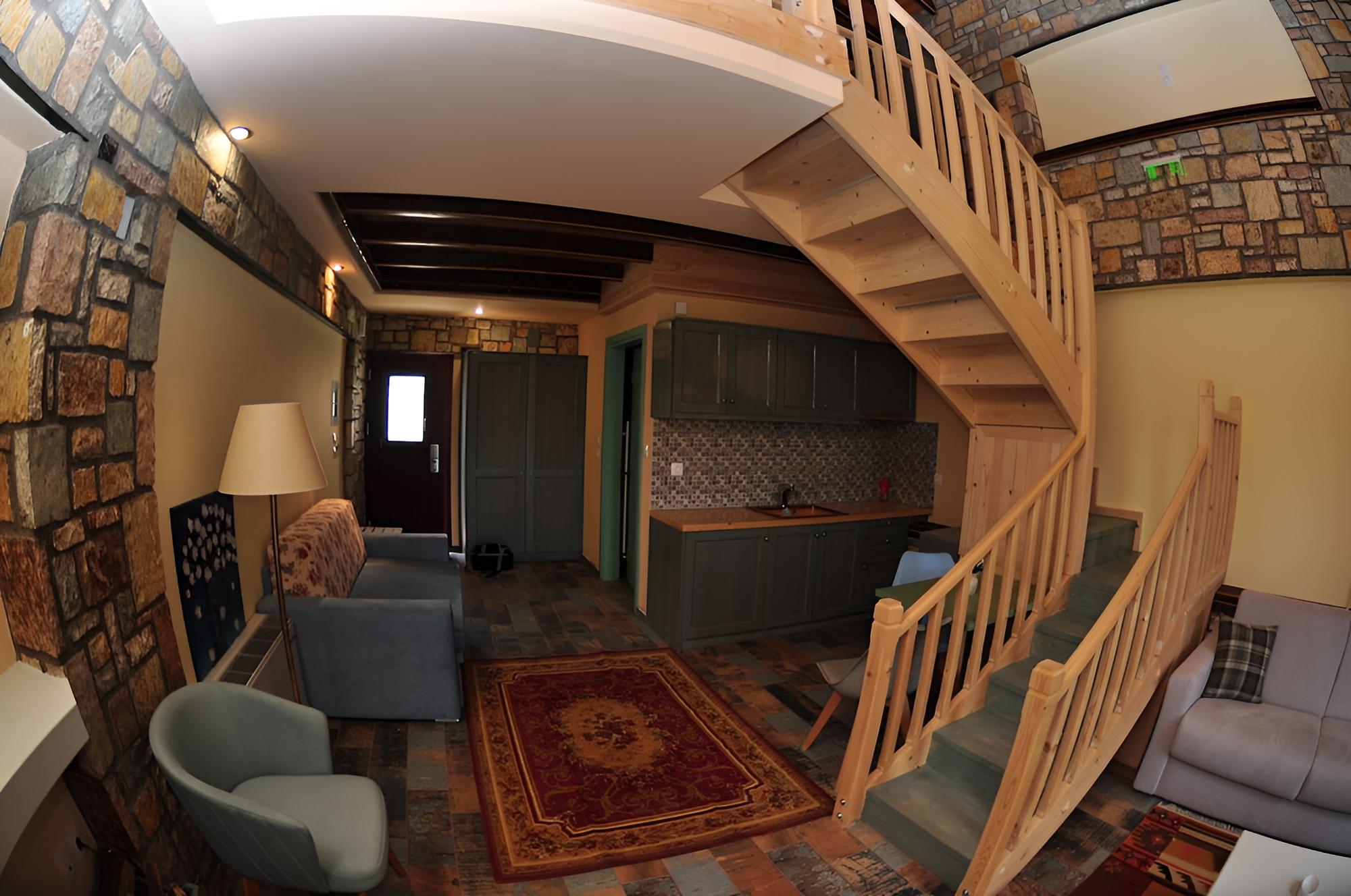 Traditional House, 1 Bedroom, Private Pool, Lake View photo 1